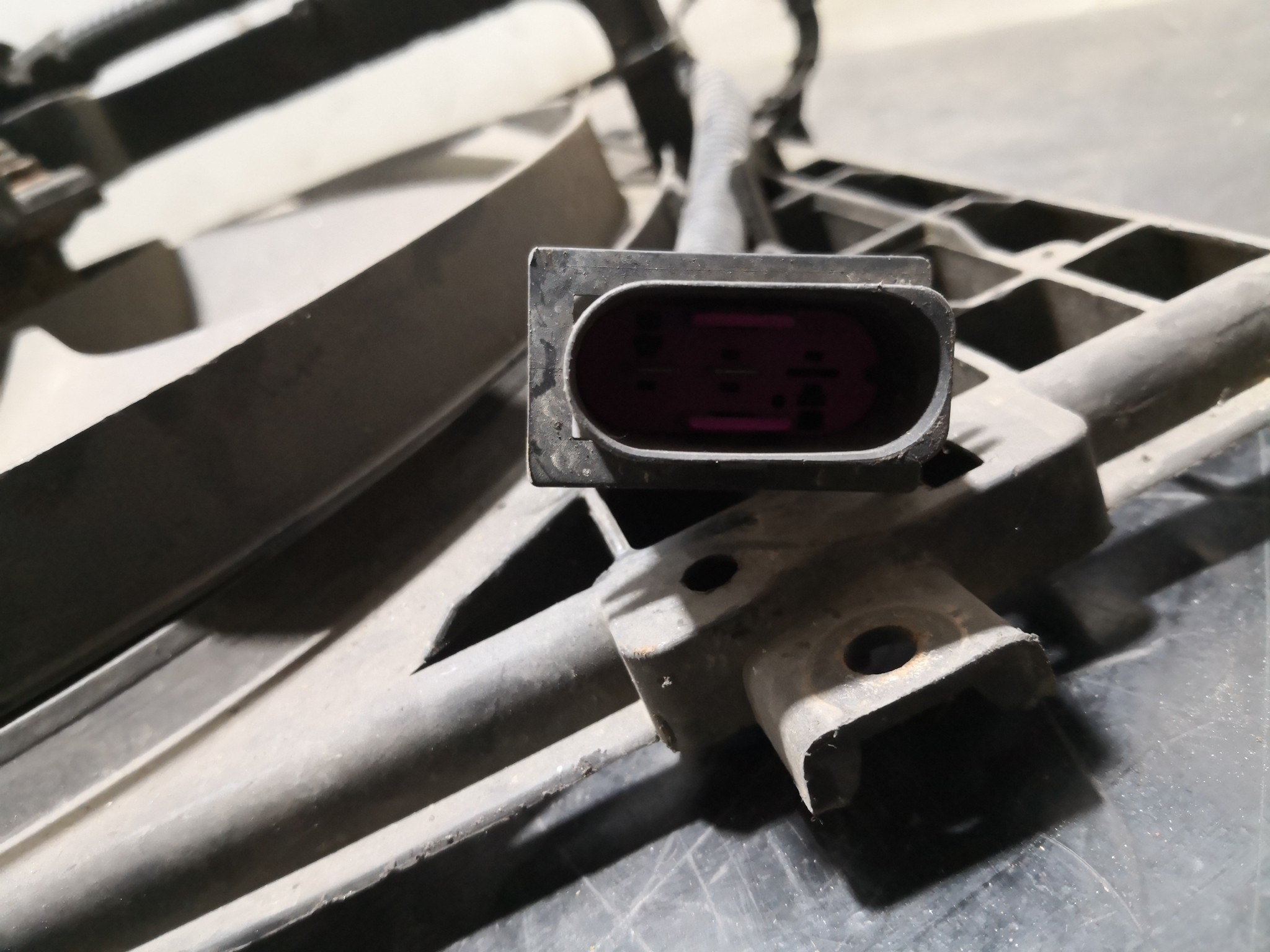 Termoventiladores VOLKSWAGEN GOLF IV (1J1) | 97 - 07 Imagem-1