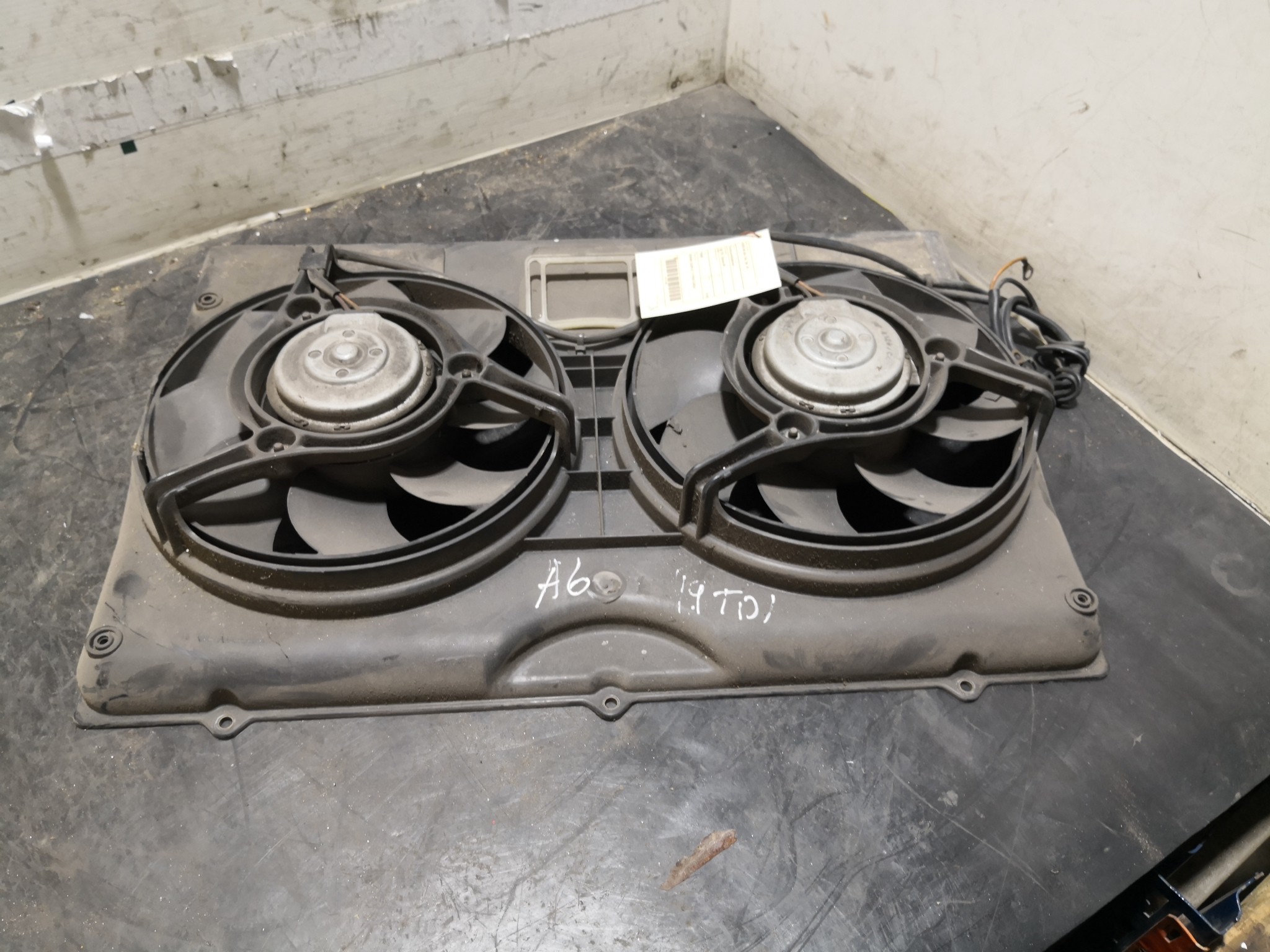 Termoventiladores AUDI A6 (4A2, C4) | 94 - 97 Imagem-1