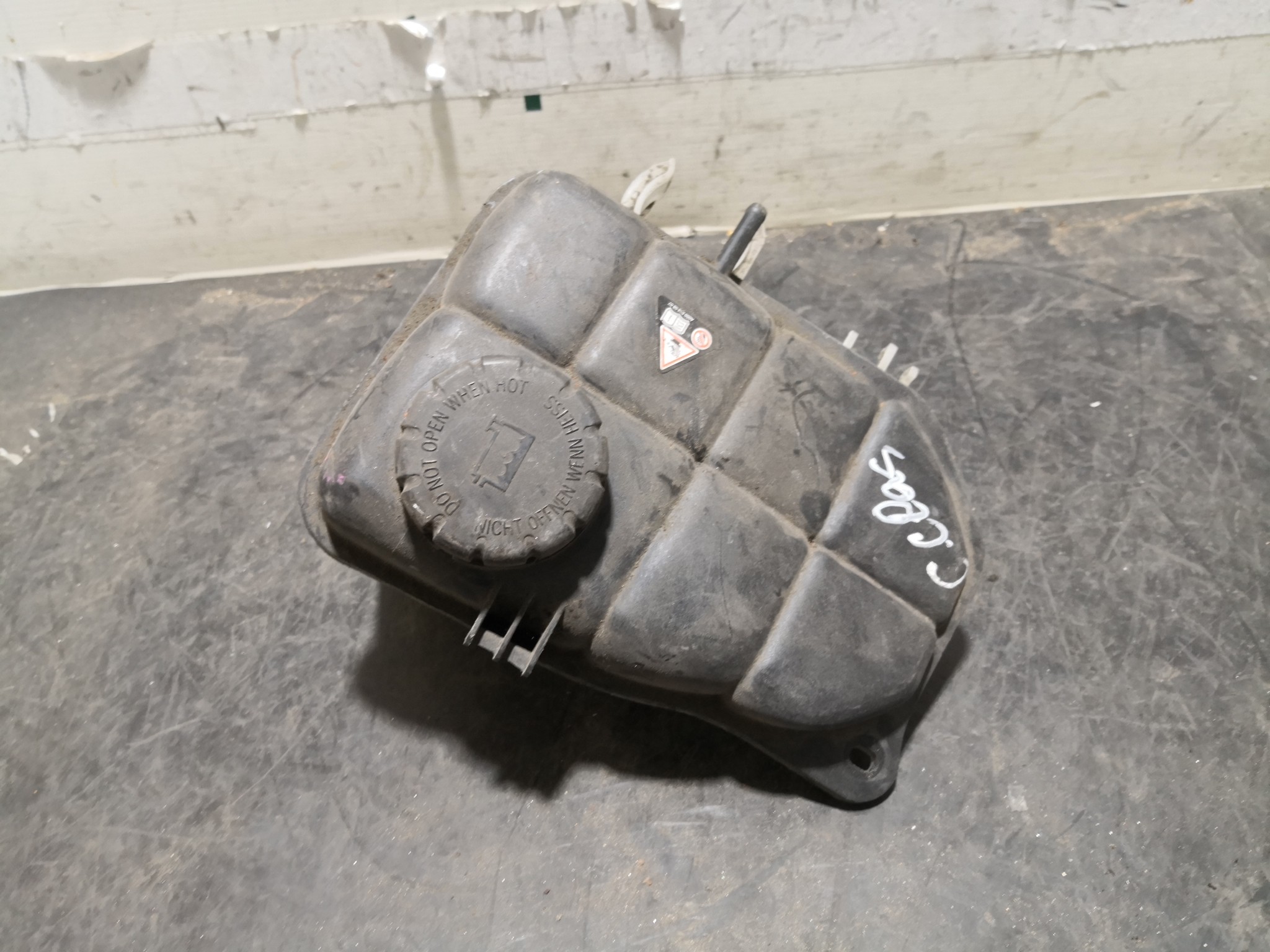 Reservatório Água Radiador MERCEDES-BENZ C-CLASS (W203) | 00 - 07 Imagem-1