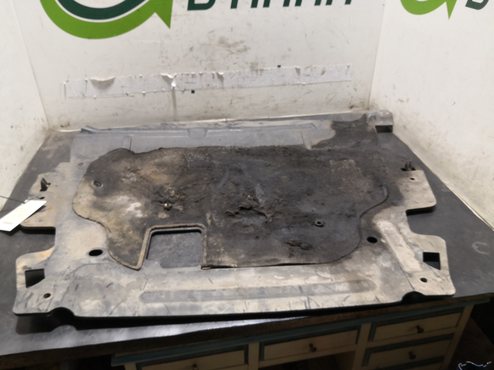 Protecção Inferior Motor FORD - ID S_69433