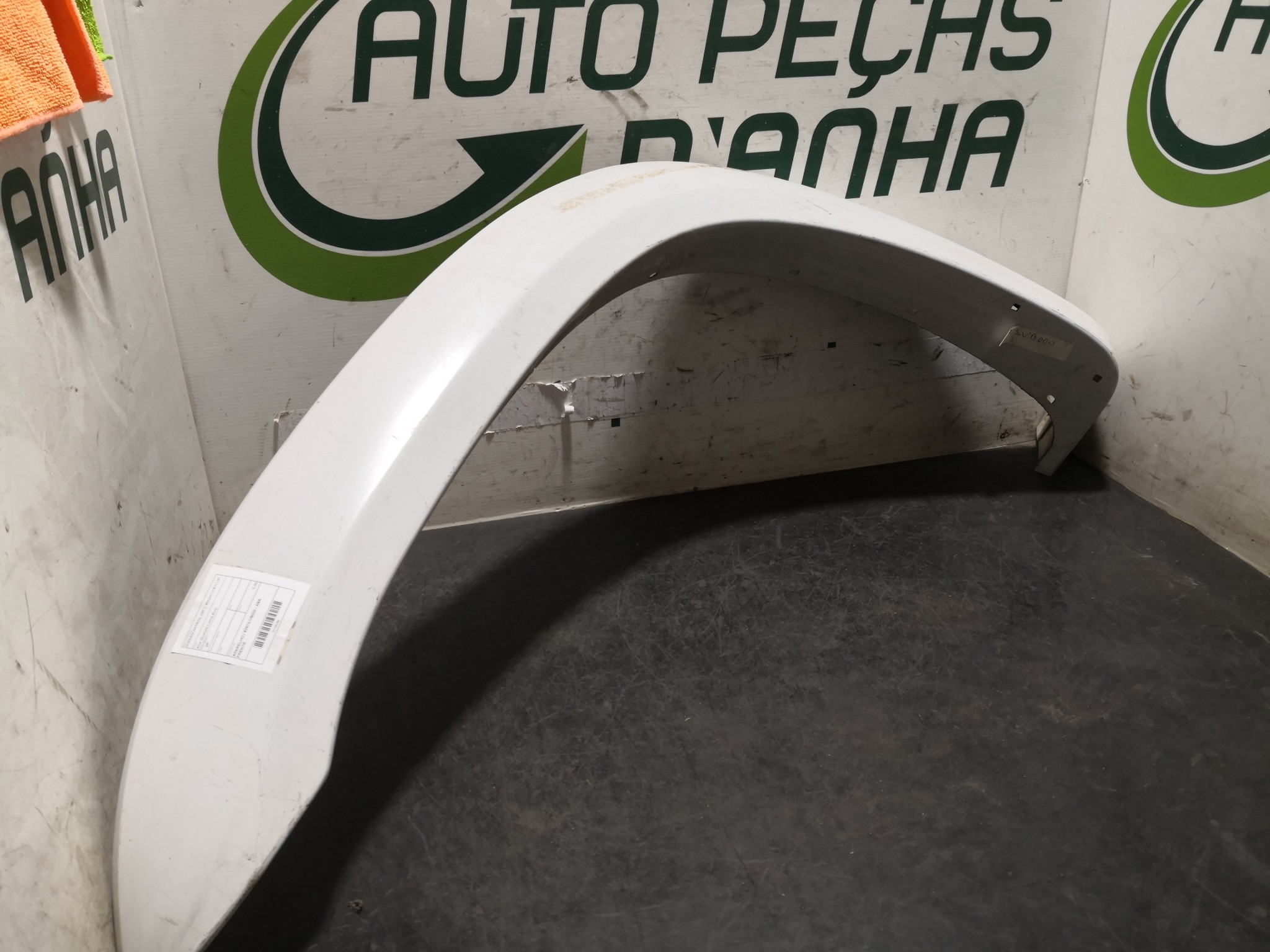 Aba Guarda Lama Esq NISSAN PATROL GR V Wagon (Y61) | 97 -  Imagem-1