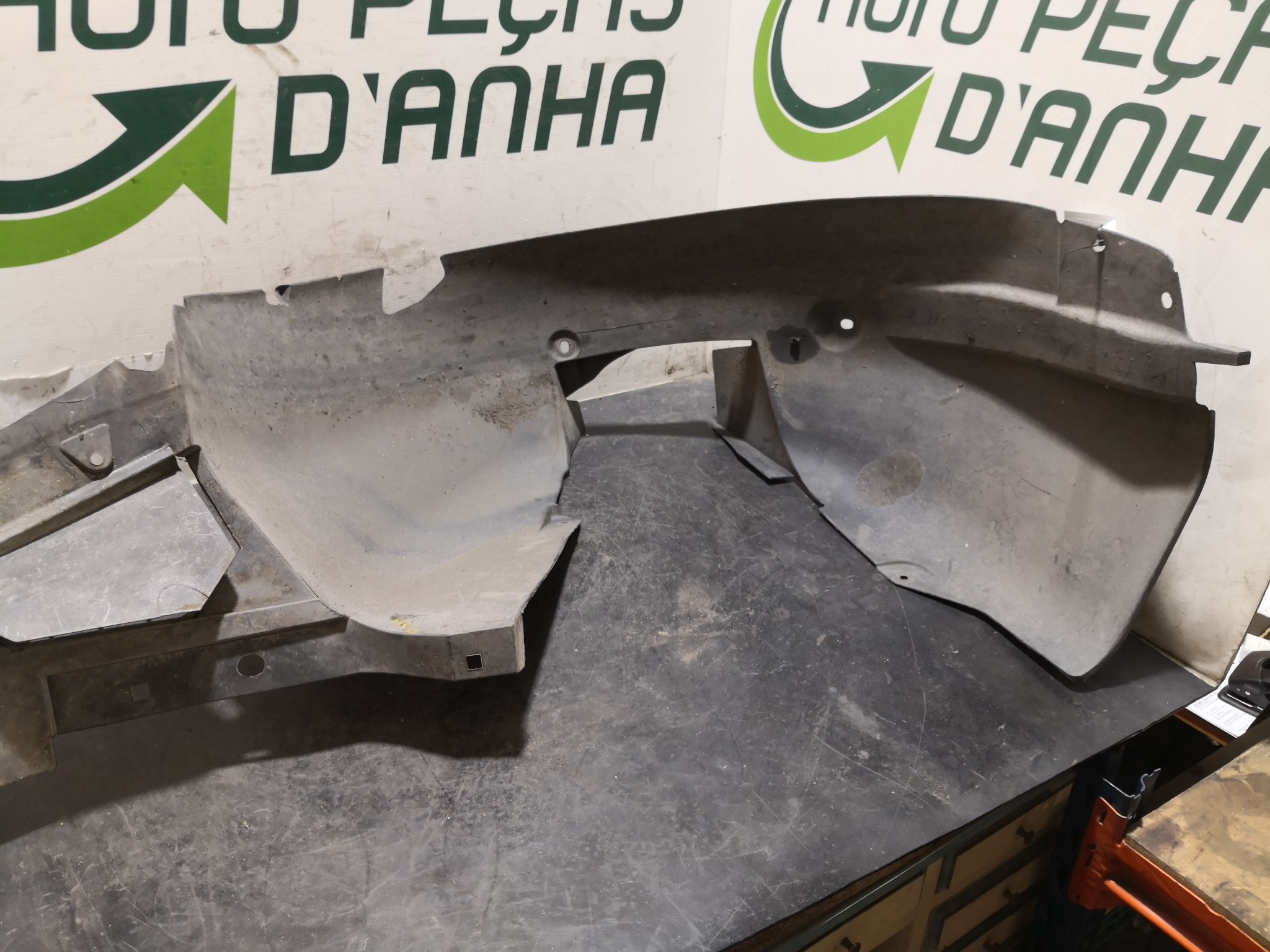 Cave de Roda Esq CITROEN - ID S_79082