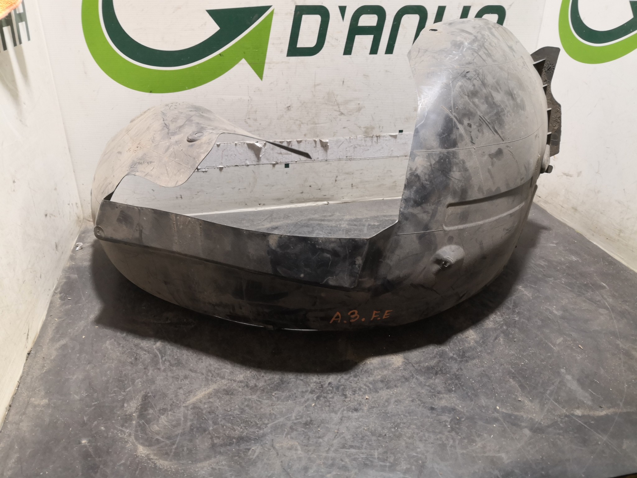 Cave de Roda Esq AUDI A3 Sportback (8PA) | 04 - 15 Imagem-1