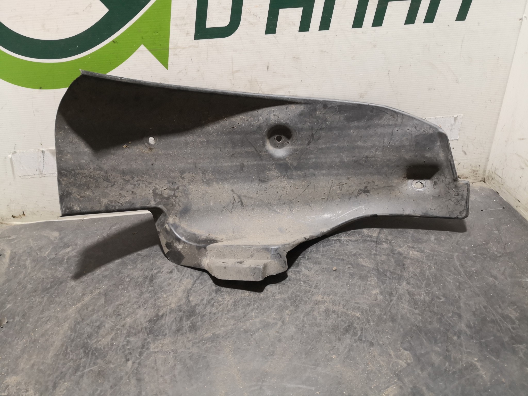 Cave Roda Trás Dto KIA CEED Hatchback (ED) | 06 - 12 Imagem-2