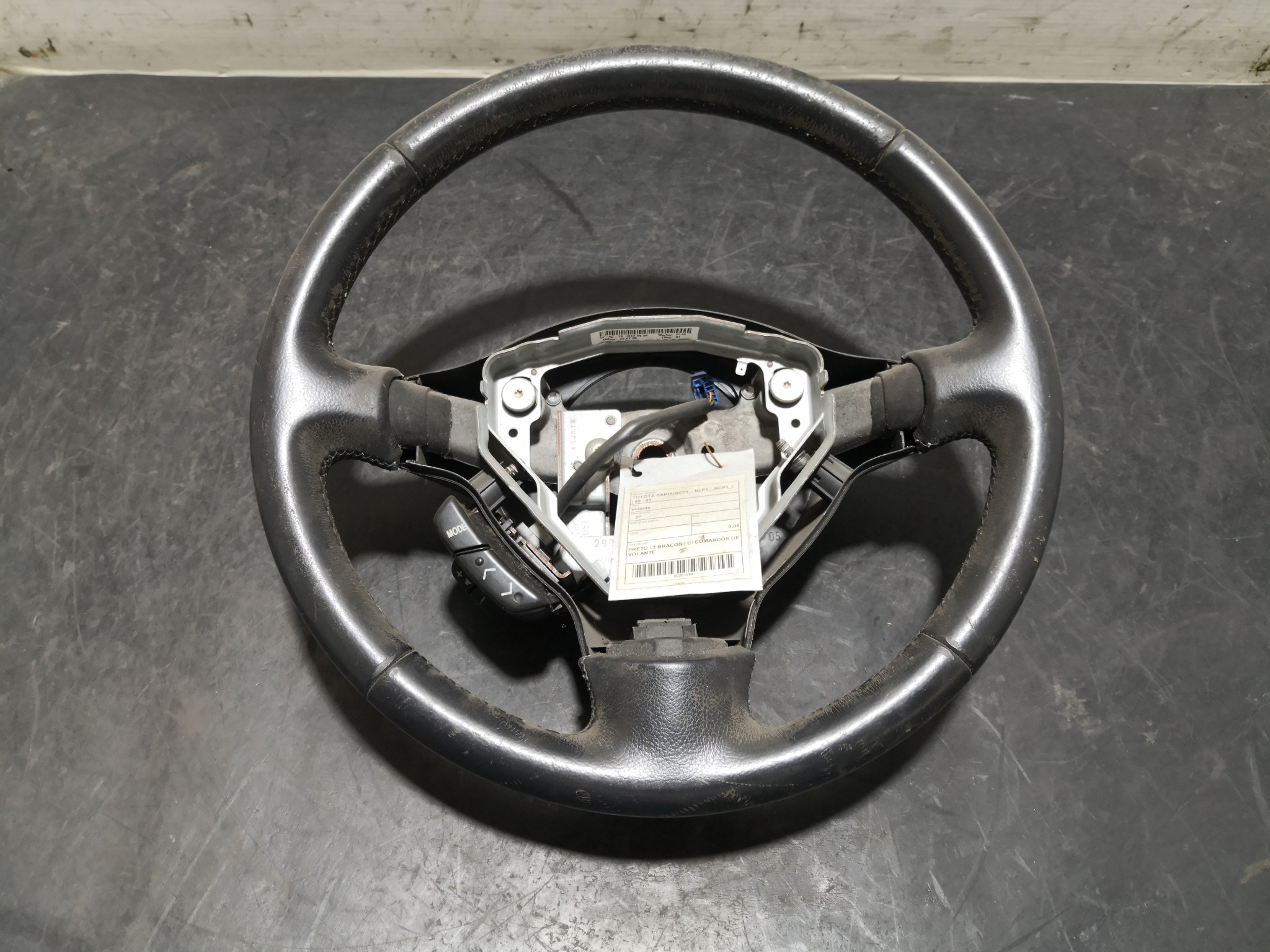 Volante TOYOTA - ID S_61183