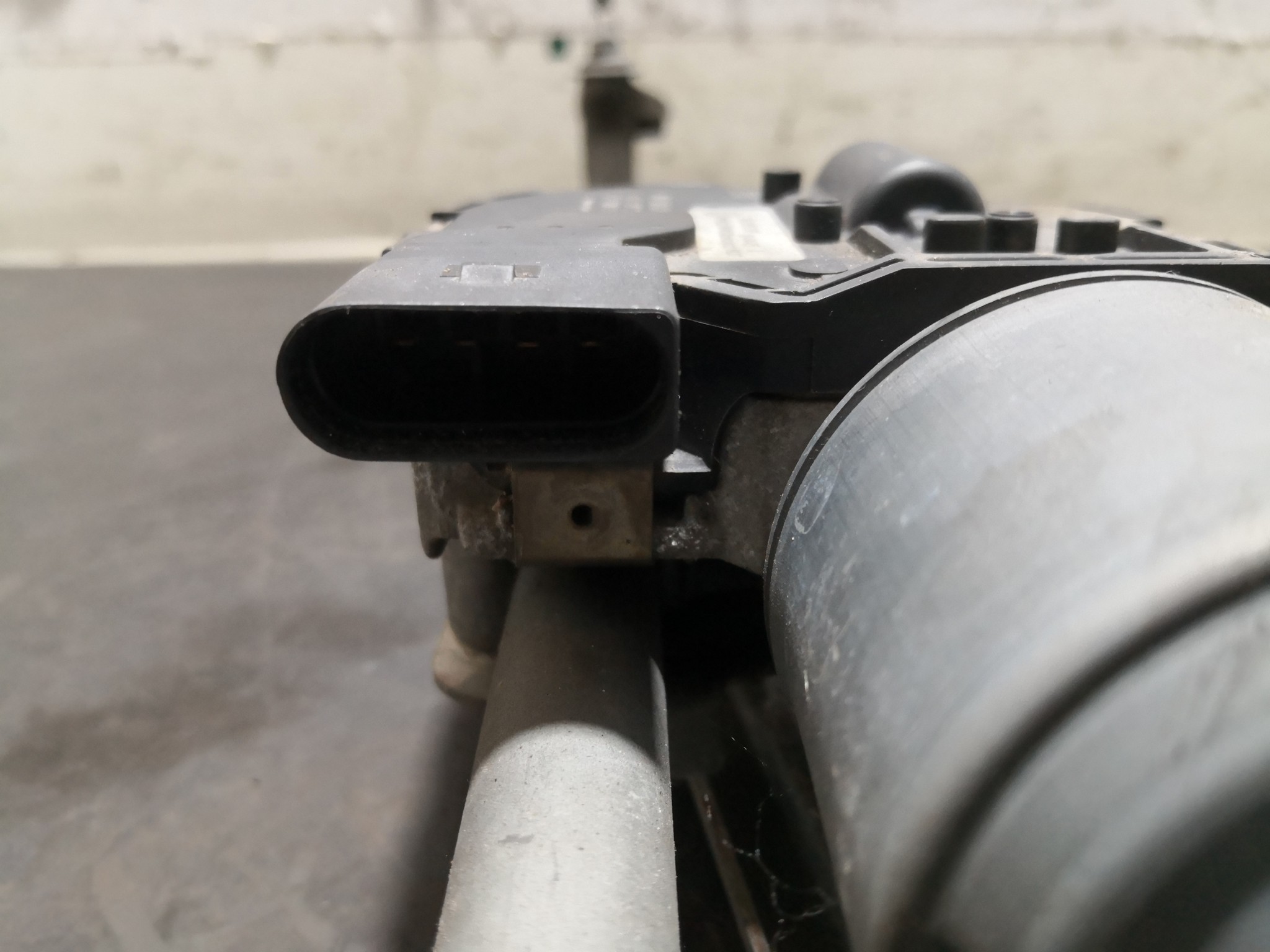 Motor Limpa Vidros Frente VOLKSWAGEN GOLF VI Variant (AJ5) | 09 - 14 Imagem-3