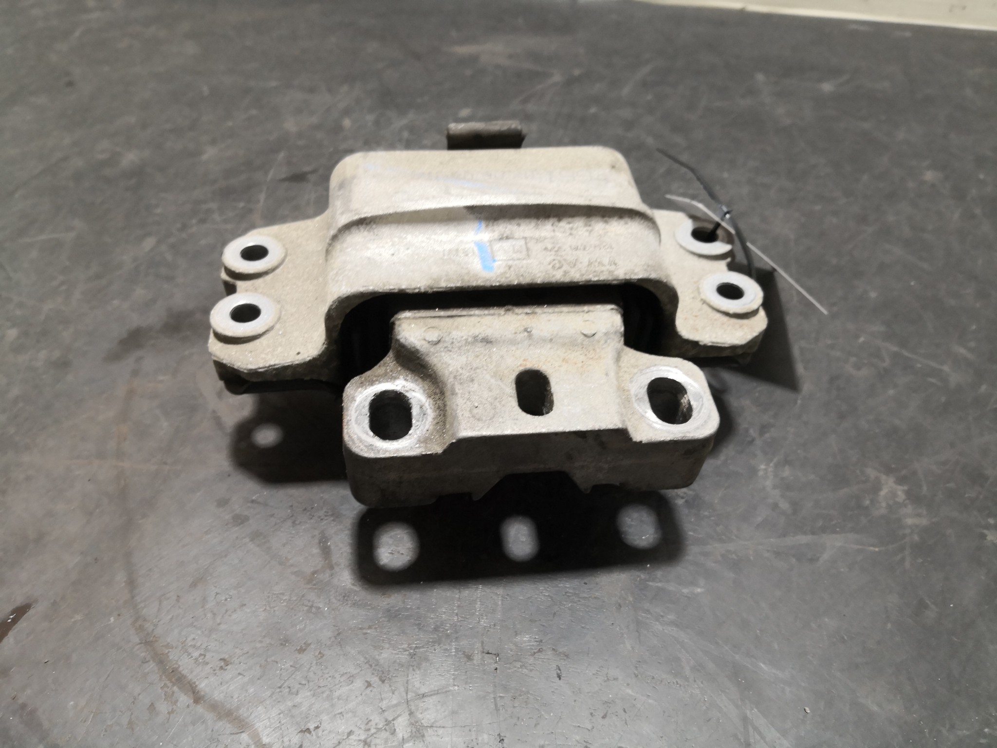 Apoio de Motor VOLKSWAGEN GOLF VI Variant (AJ5) | 09 - 14 Imagem-1