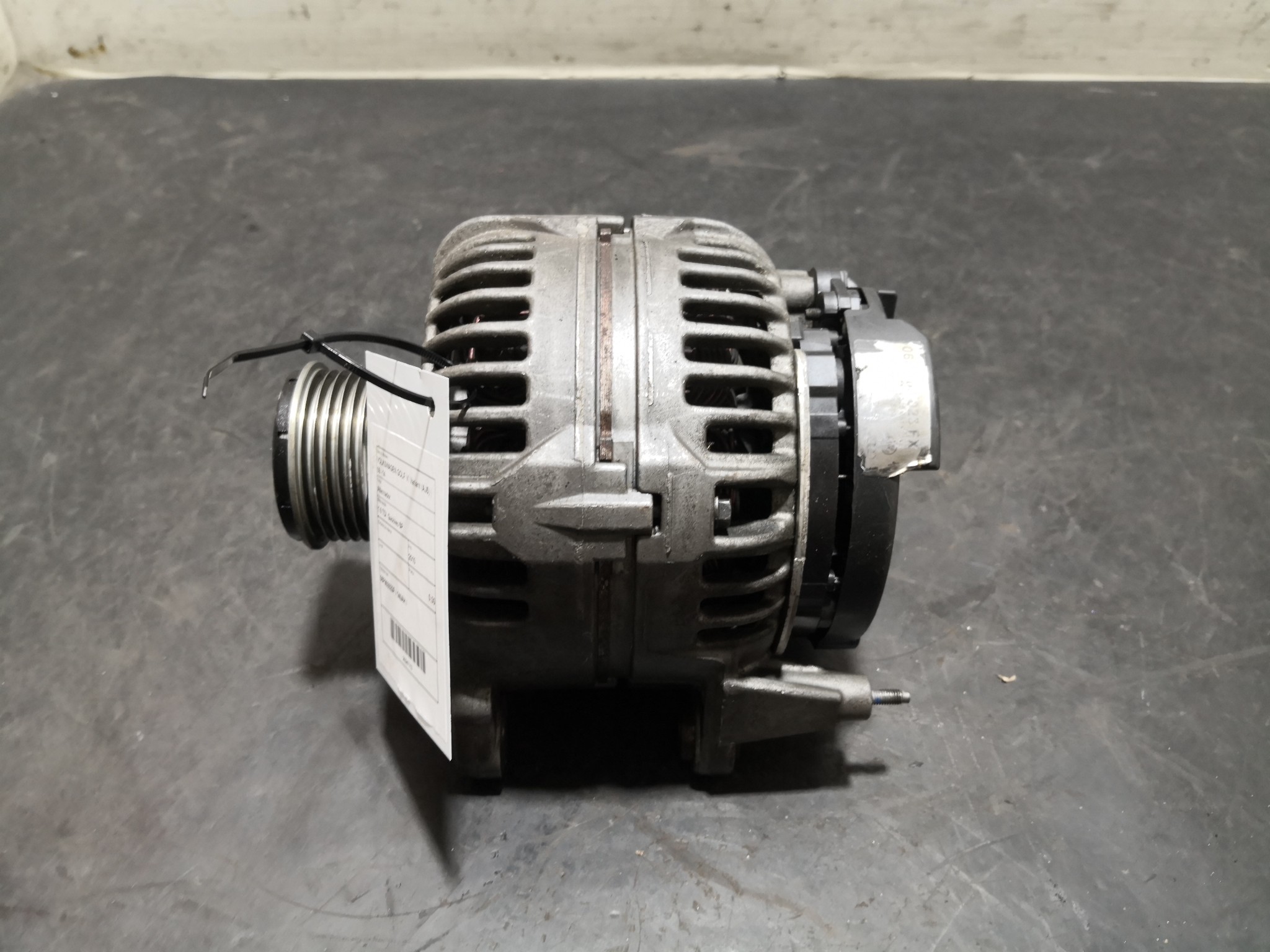 Alternador VOLKSWAGEN GOLF VI Variant (AJ5) | 09 - 14 Imagem-1