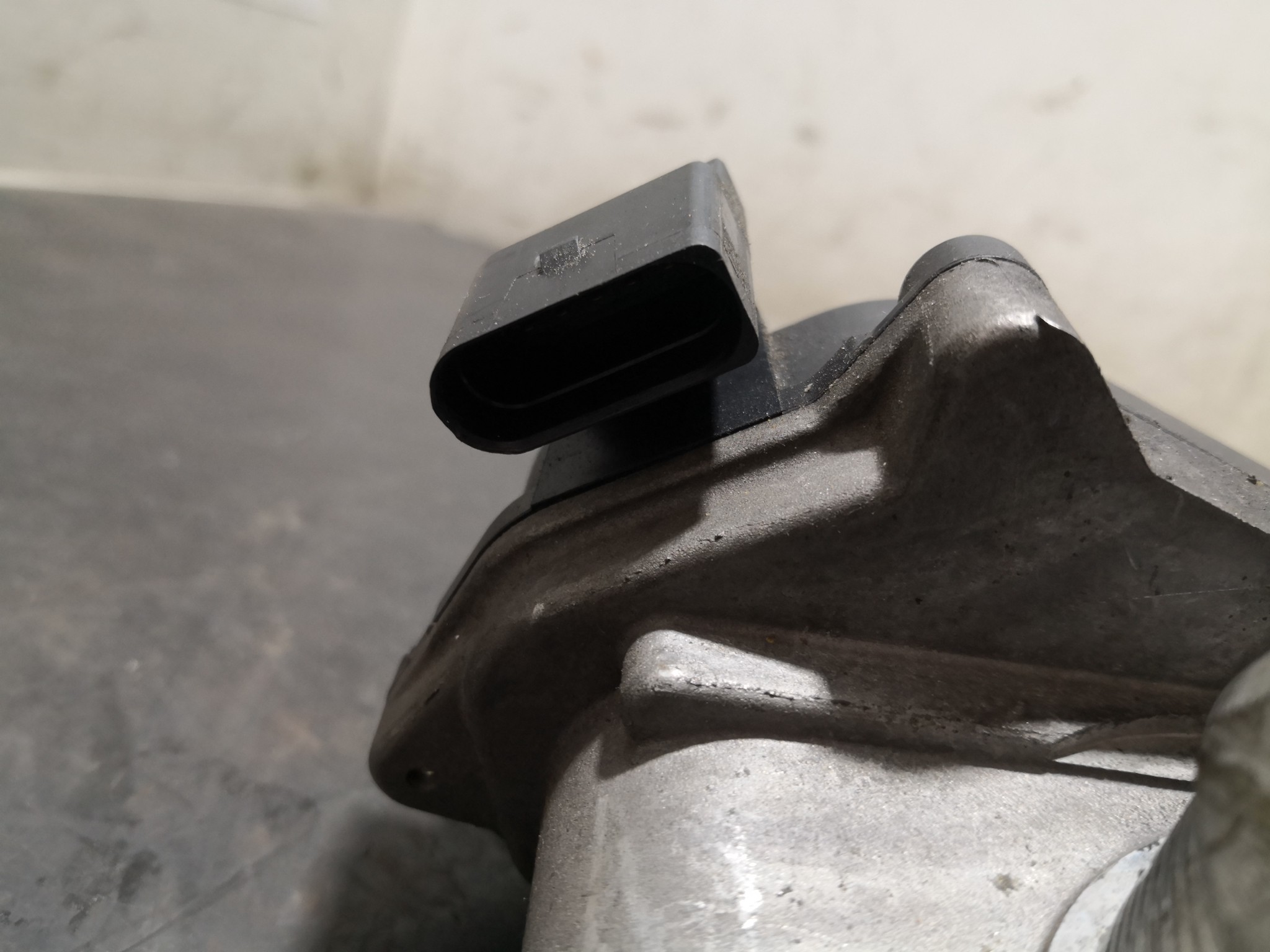 Borboleta de Admissão VOLKSWAGEN GOLF VI Variant (AJ5) | 09 - 14 Imagem-1