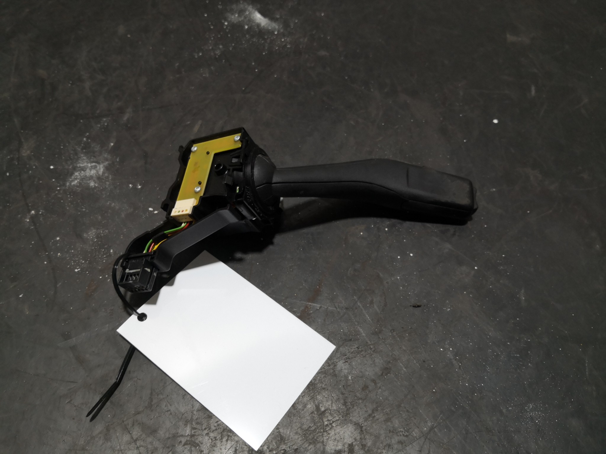 Manipulo Luzes e Piscas VOLKSWAGEN GOLF VI Variant (AJ5) | 09 - 14 Imagem-2