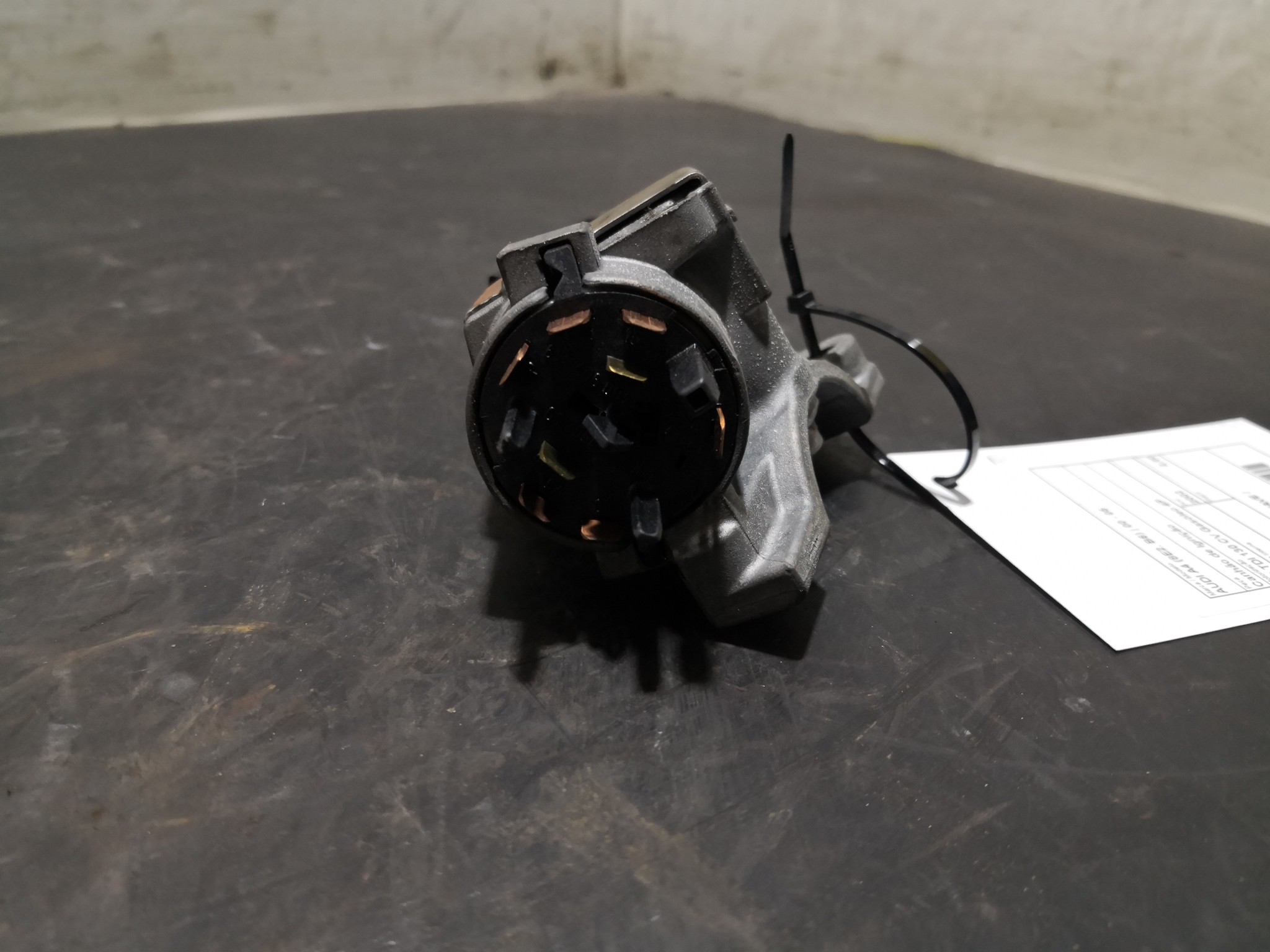 Canhão de Ignição AUDI A4 (8E2, B6) | 00 - 05 Imagem-1