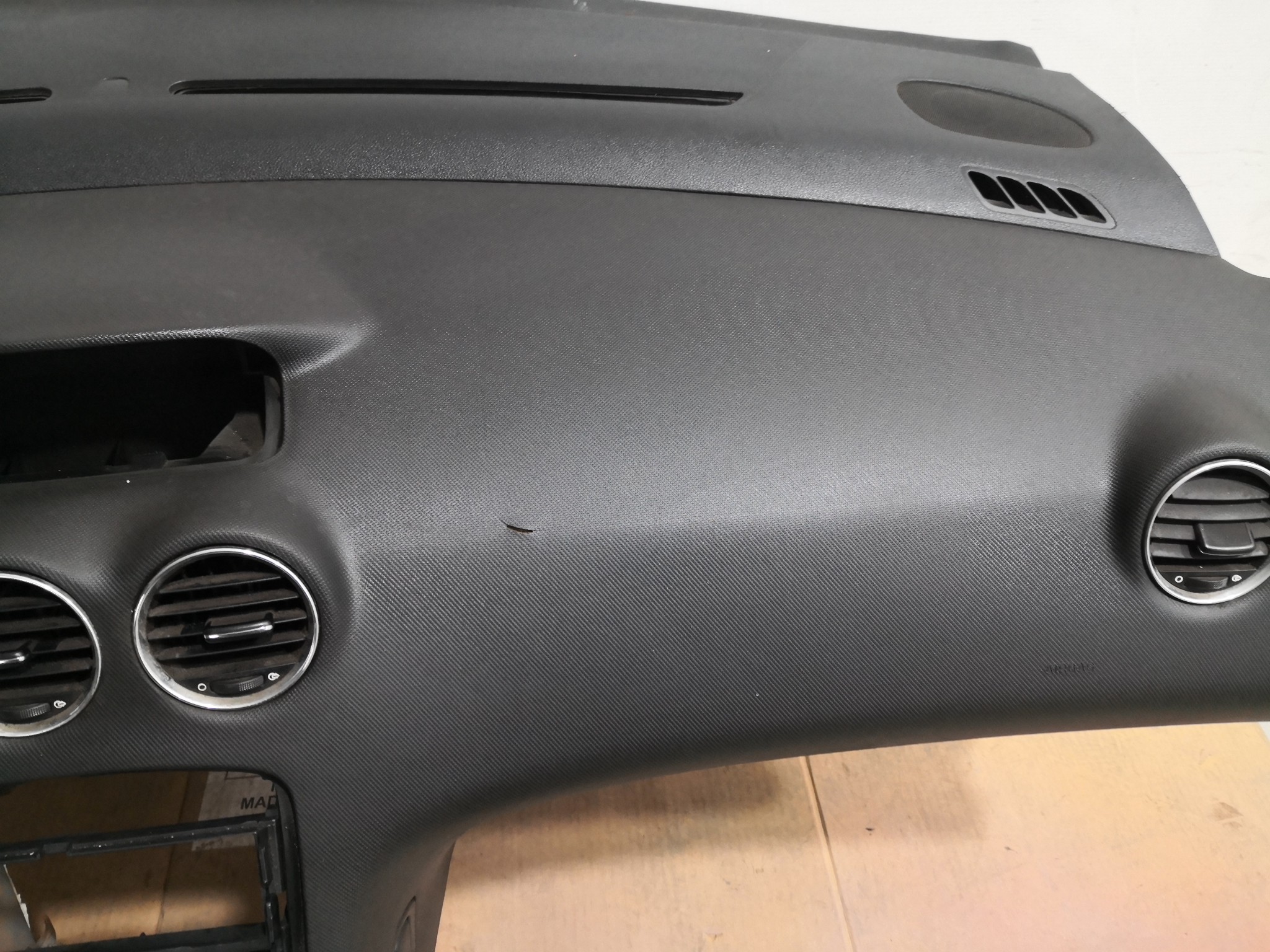 Tablier PEUGEOT 308 I (4A_, 4C_) | 07 - 16 Imagem-3