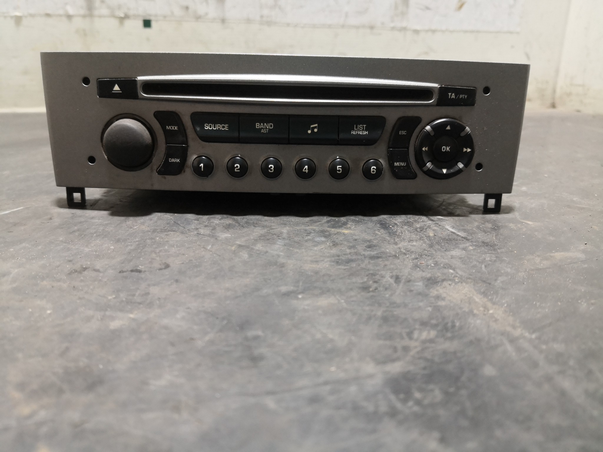 Rádio PEUGEOT - ID S_108423