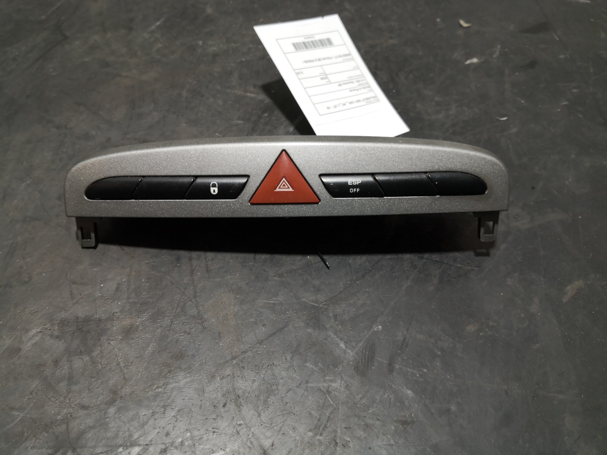 Botão 4 Piscas PEUGEOT 308 I (4A_, 4C_) | 07 - 16 Imagem-1