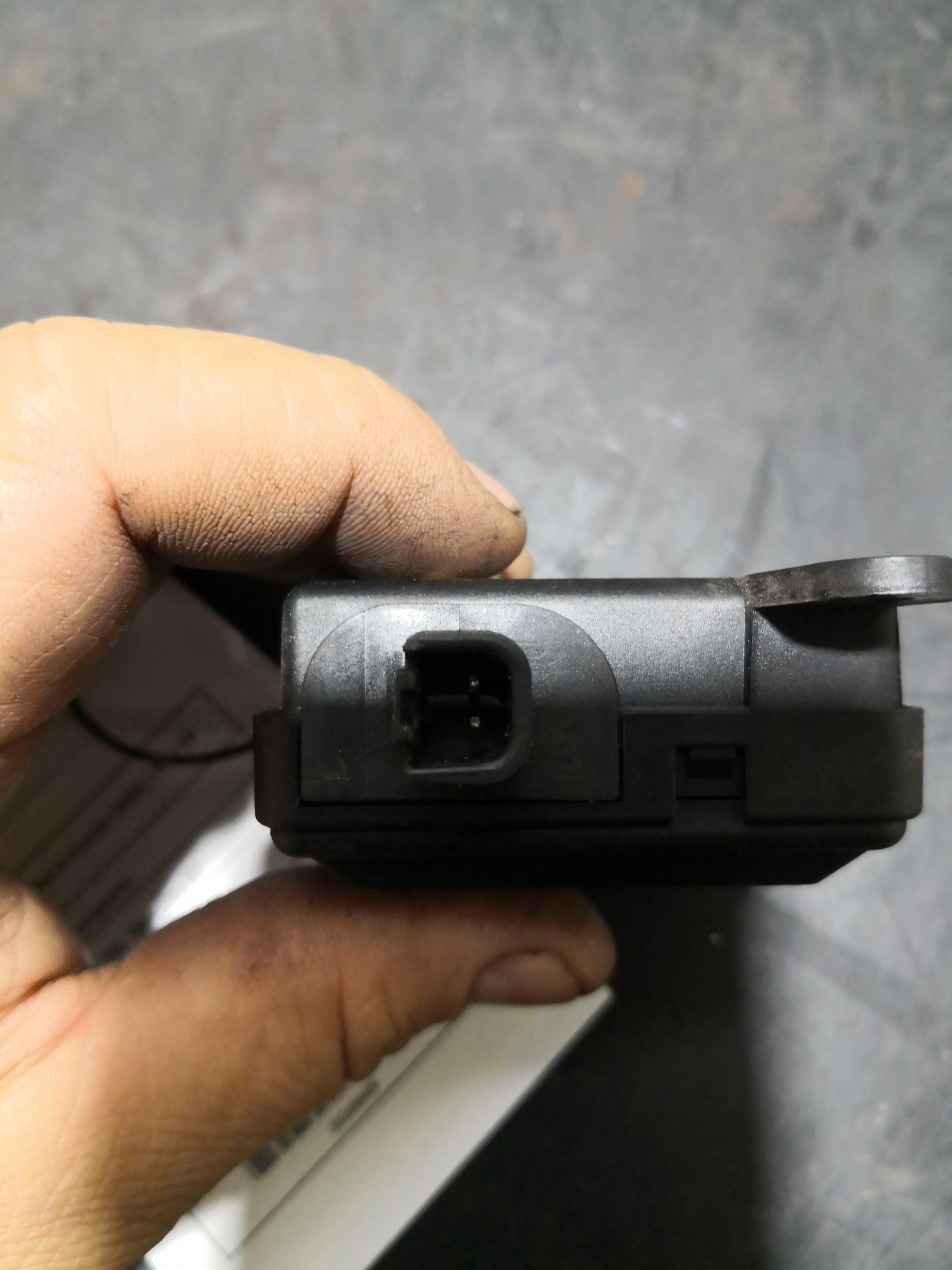 Motor de Comporta OPEL ASTRA H Combi (A04) | 04 - 14 Imagem-1