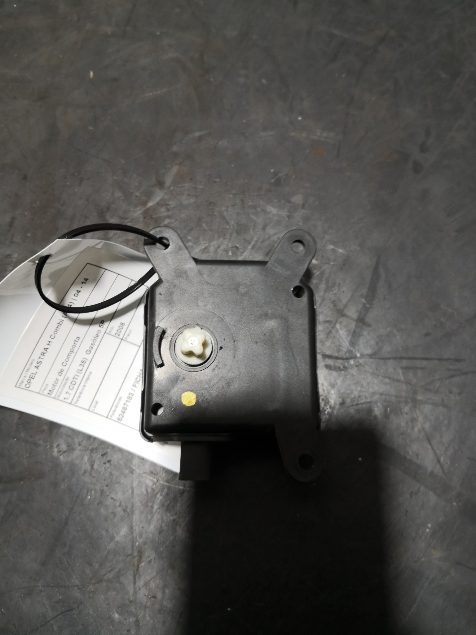 Motor de Comporta OPEL ASTRA H Combi (A04) | 04 - 14 Imagem-2