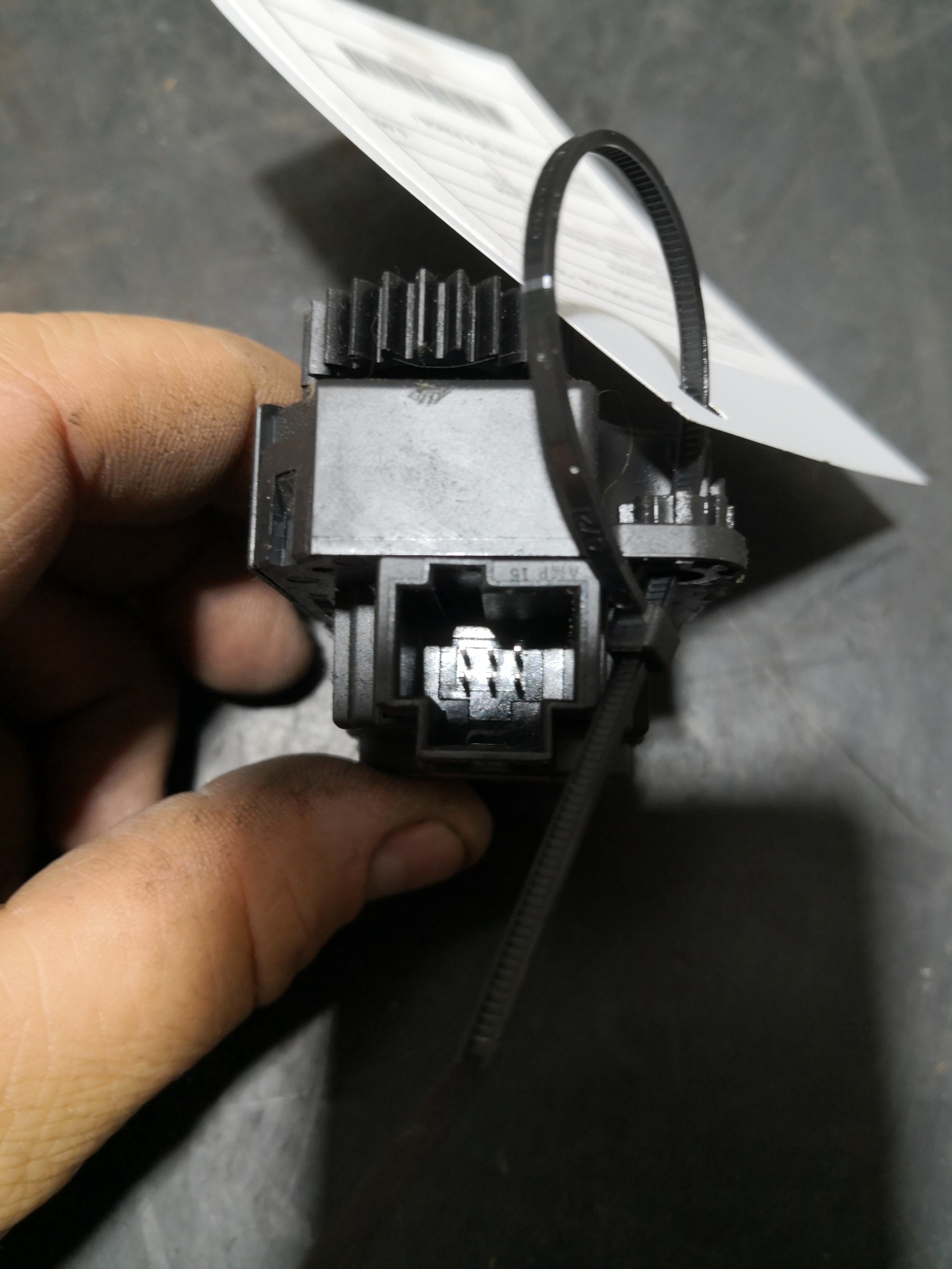 Motor de Comporta OPEL ASTRA H Combi (A04) | 04 - 14 Imagem-2