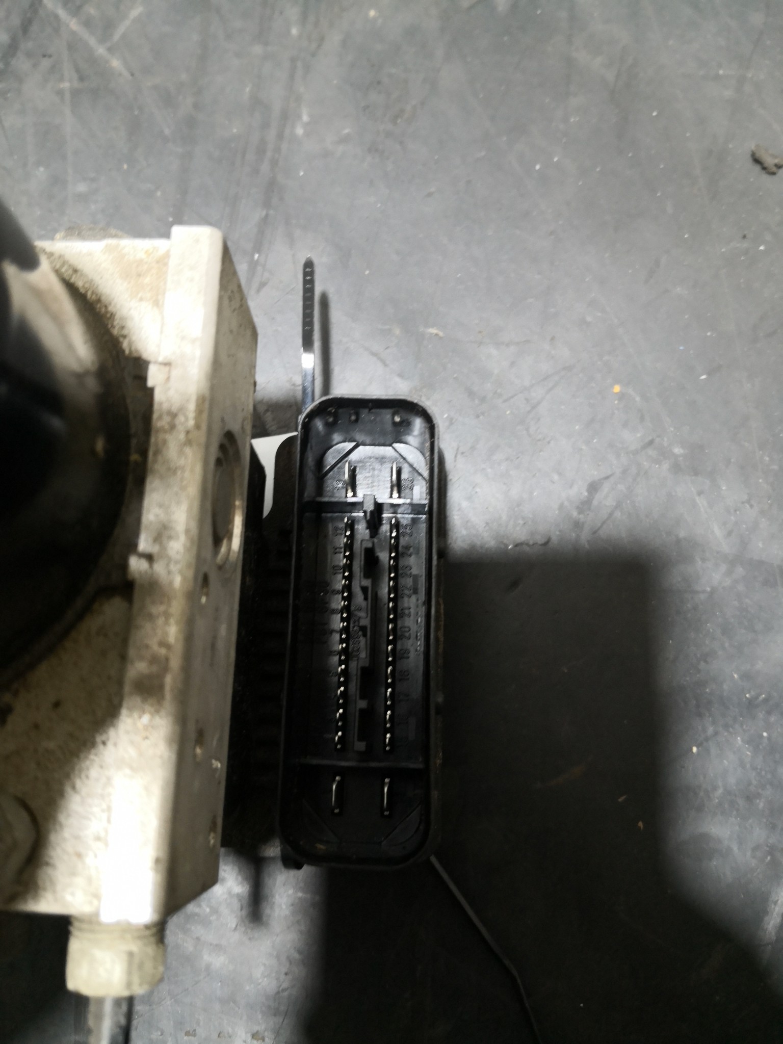 ABS OPEL ASTRA H Combi (A04) | 04 - 14 Imagem-2