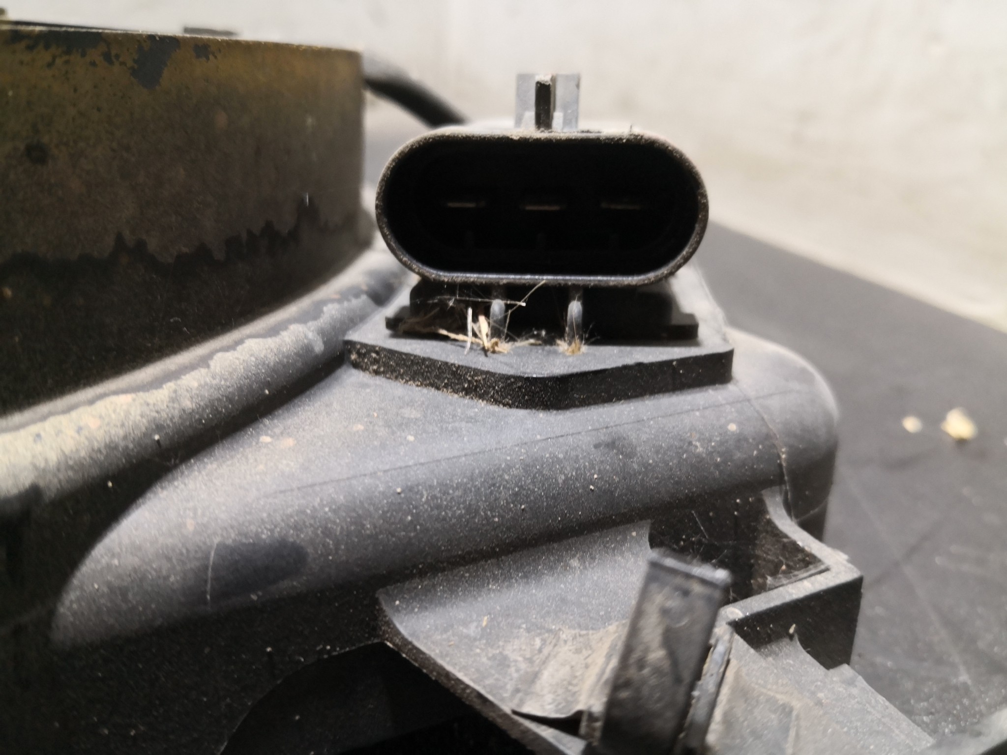 Termoventiladores OPEL ASTRA H Combi (A04) | 04 - 14 Imagem-2