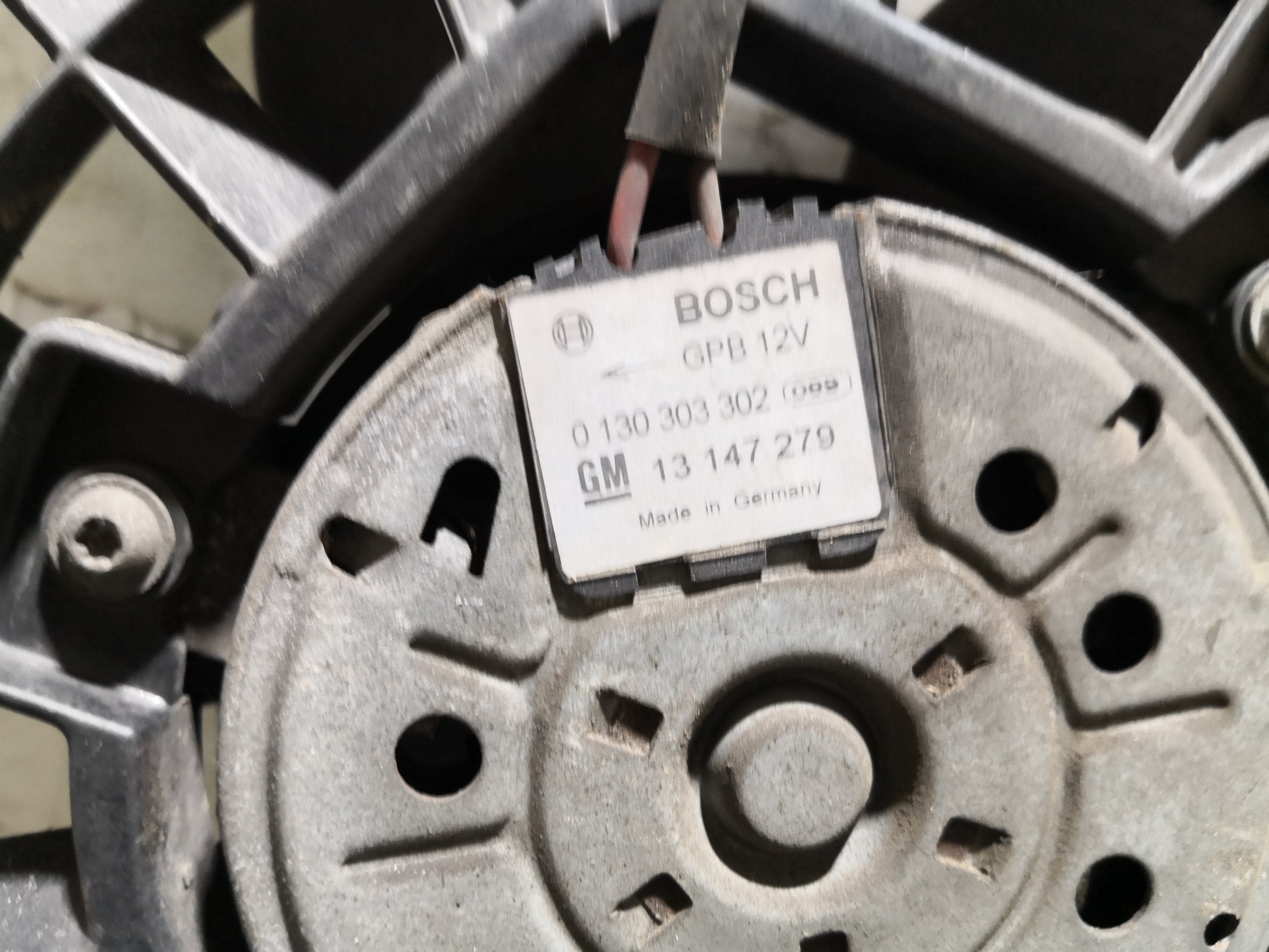 Termoventiladores OPEL ASTRA H Combi (A04) | 04 - 14 Imagem-4