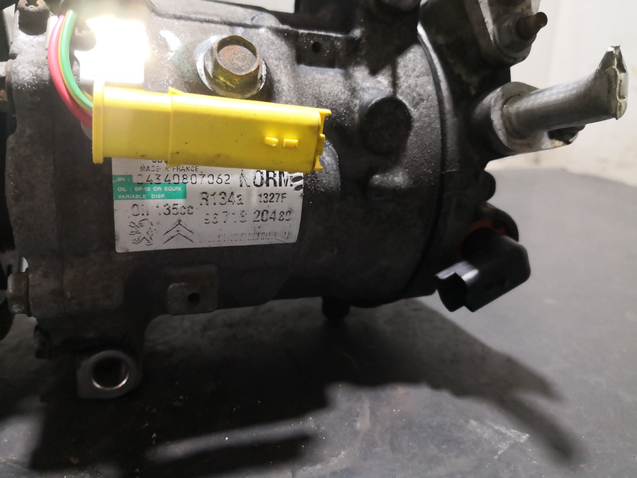 Compressor do Ar condicionado CITROEN C5 III Break (RW_) | 08 -  Imagem-2