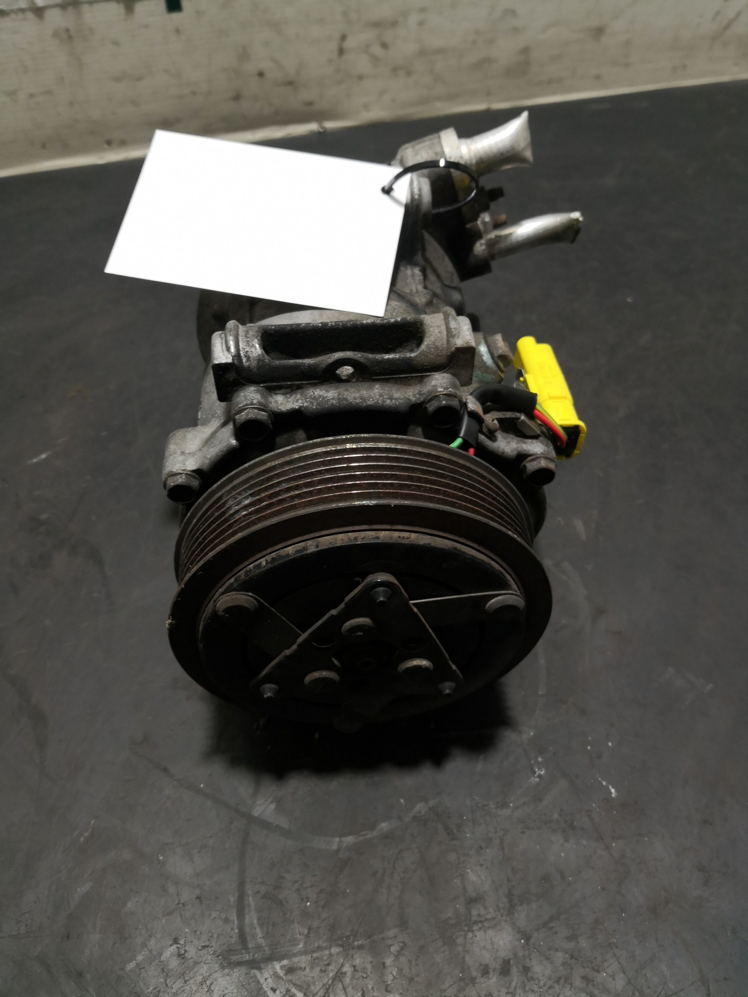 Compressor do Ar condicionado CITROEN C5 III Break (RW_) | 08 -  Imagem-3