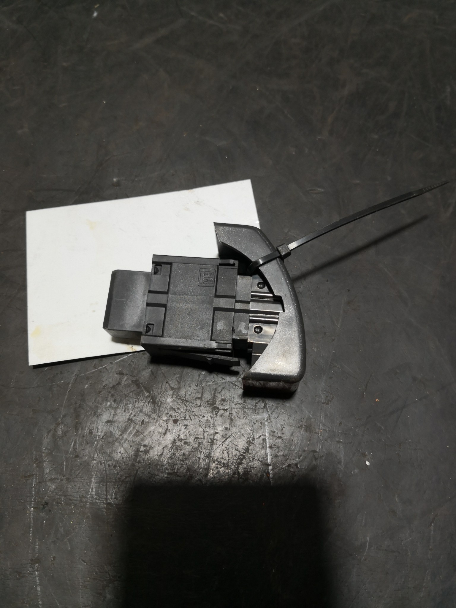 Botão 4 Piscas OPEL CORSA C (X01) | 00 - 09 Imagem-2