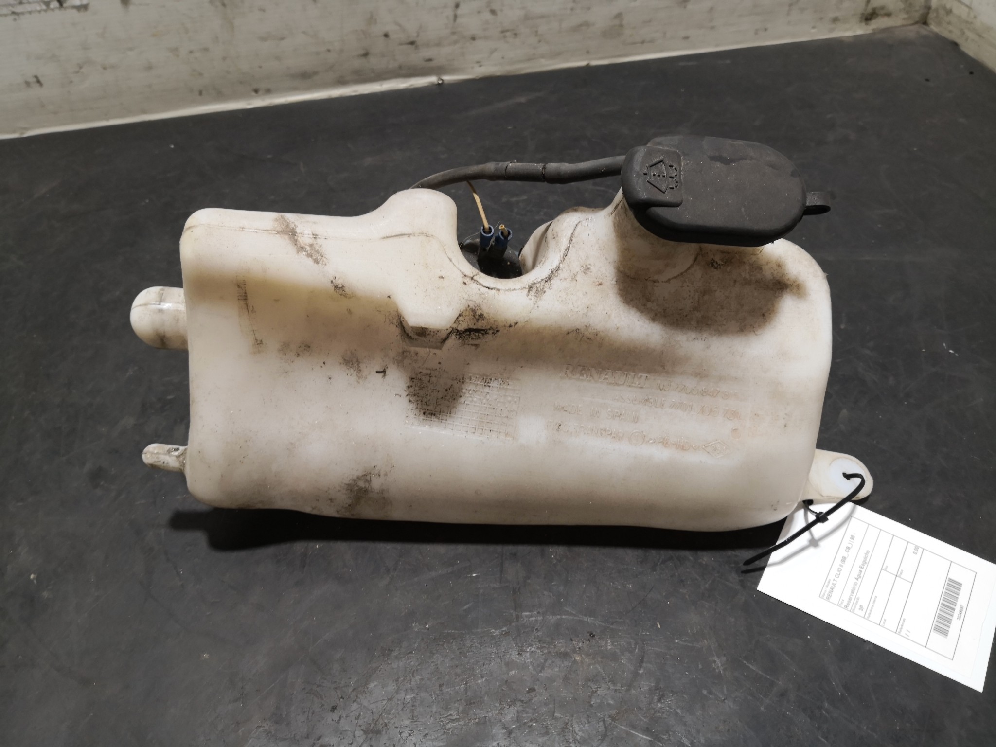 Reservatório Água Esguicho RENAULT CLIO II (BB_, CB_) | 98 -  Imagem-1