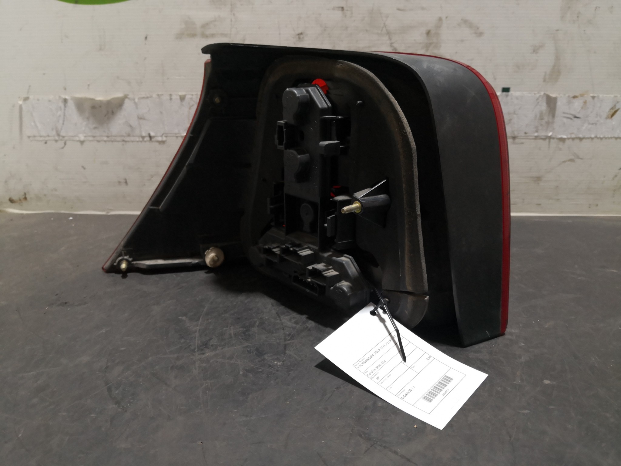 Farolim Stop Dto VOLKSWAGEN GOLF IV (1J1) | 97 - 07 Imagem-3