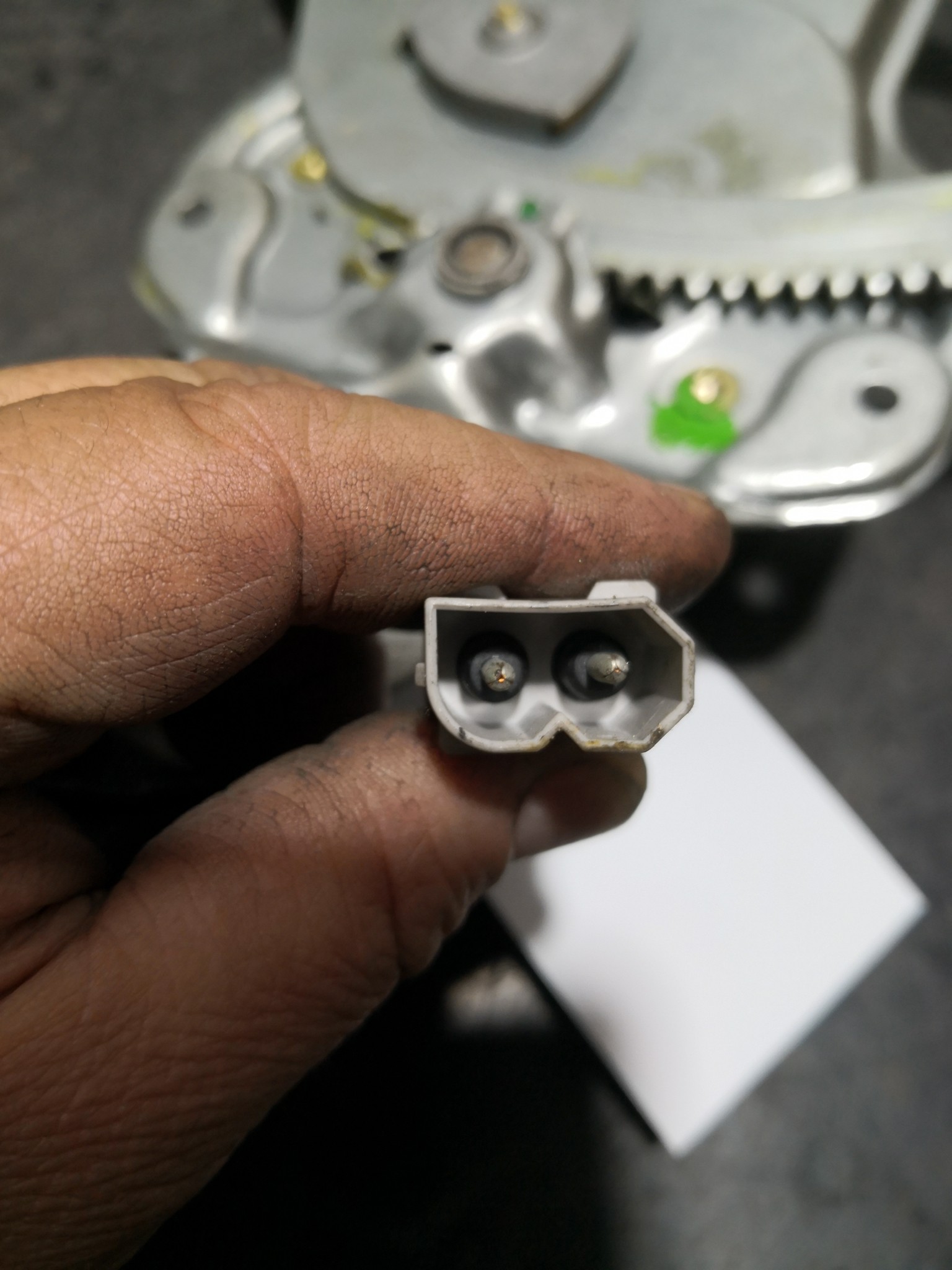 Elevador Frente Dto Electrico BMW 5 (E34) | 87 - 95 Imagem-1