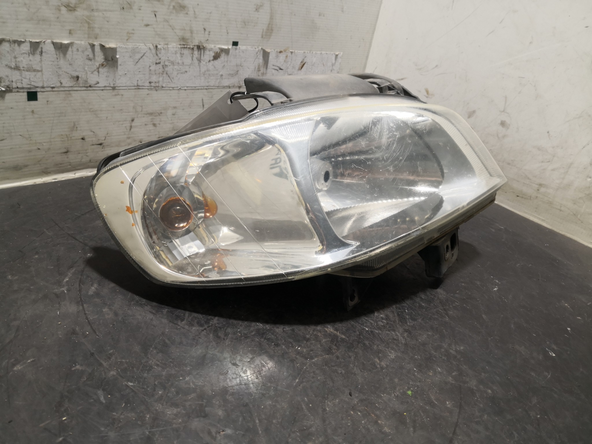 Ótica Dto SEAT CORDOBA (6K2) | 99 - 02 Imagem-1