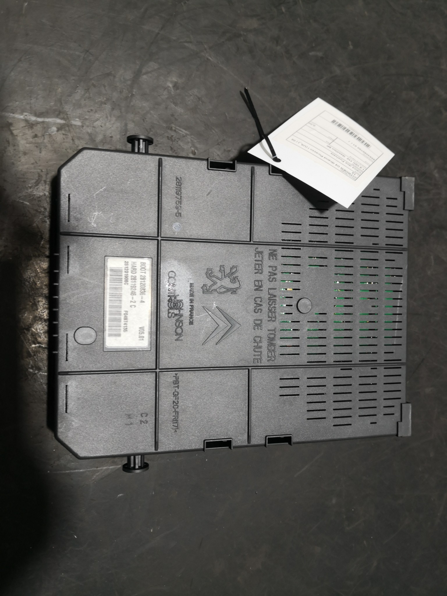 Caixa dos Fusíveis CITROEN C4 Grand Picasso I (UA_) | 06 - 13 Imagem-2