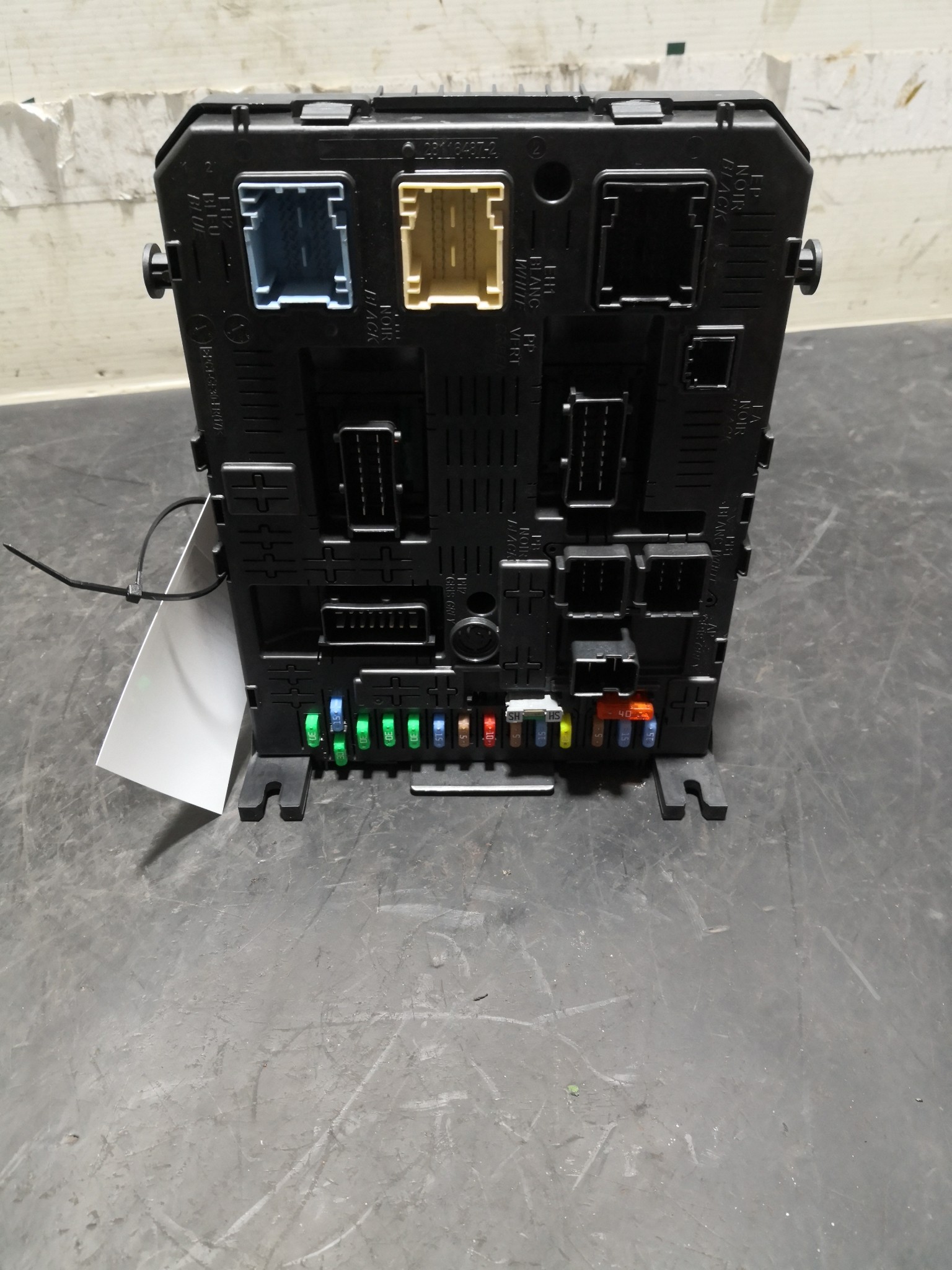 Caixa dos Fusíveis CITROEN C4 Grand Picasso I (UA_) | 06 - 13 Imagem-3