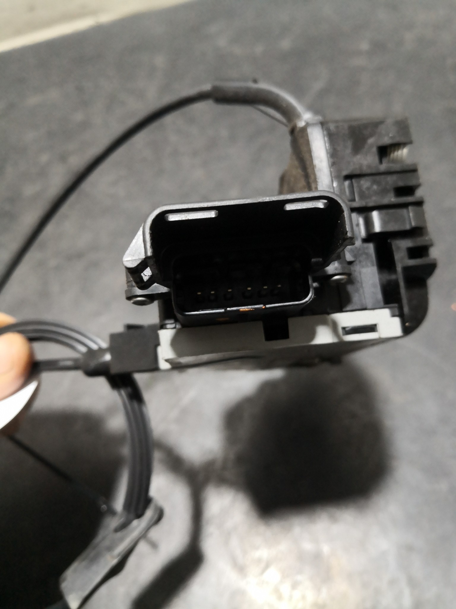 Fecho da Porta Trás Esq CITROEN C4 Grand Picasso I (UA_) | 06 - 13 Imagem-1