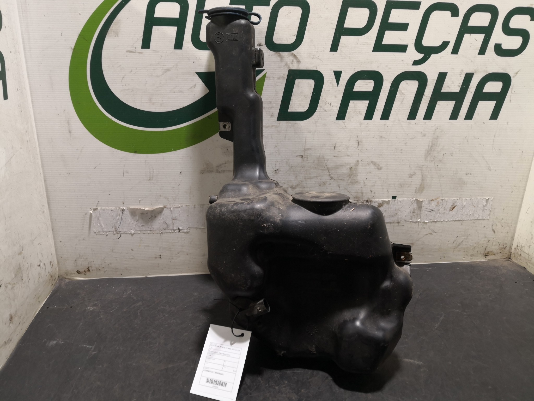 Reservatório Água Esguicho MERCEDES-BENZ E-CLASS (W212) | 09 - 16 Imagem-1