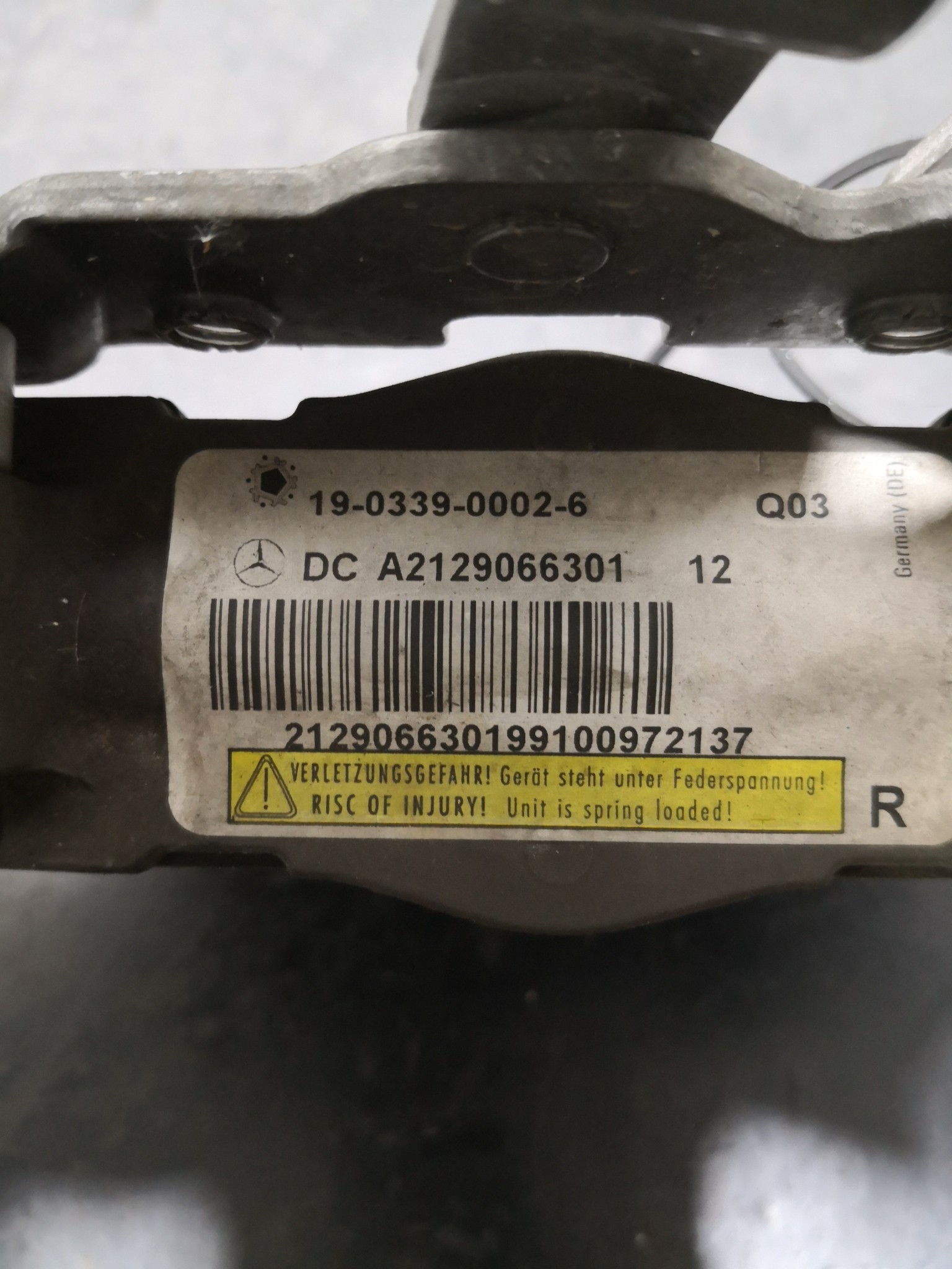 Dobradiças Capot MERCEDES-BENZ E-CLASS (W212) | 09 - 16 Imagem-3