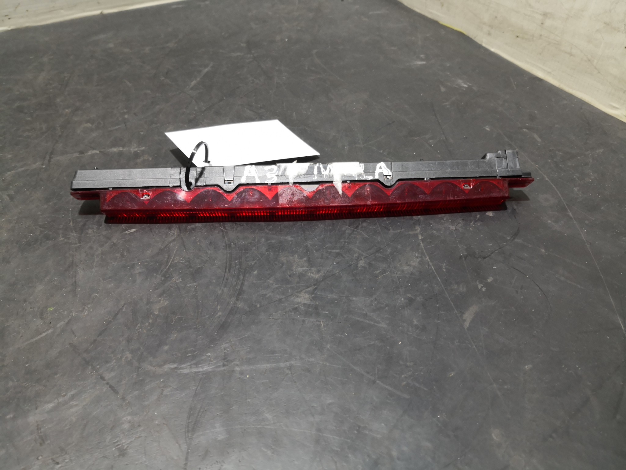 Farolim 3º Stop AUDI A3 (8L1) | 96 - 06 Imagem-1