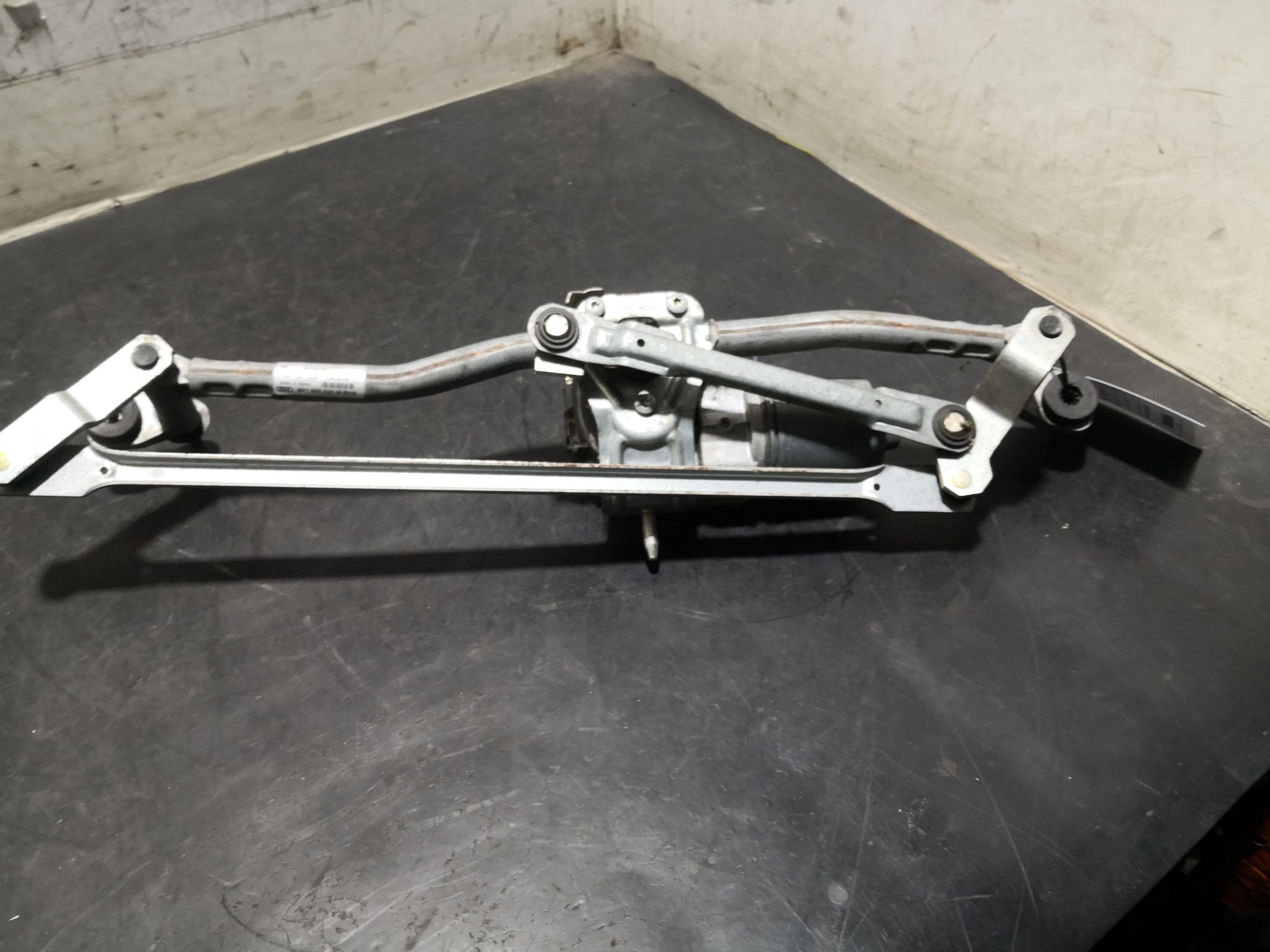 Motor Limpa Vidros Frente AUDI A3 (8P1) | 03 - 13 Imagem-3