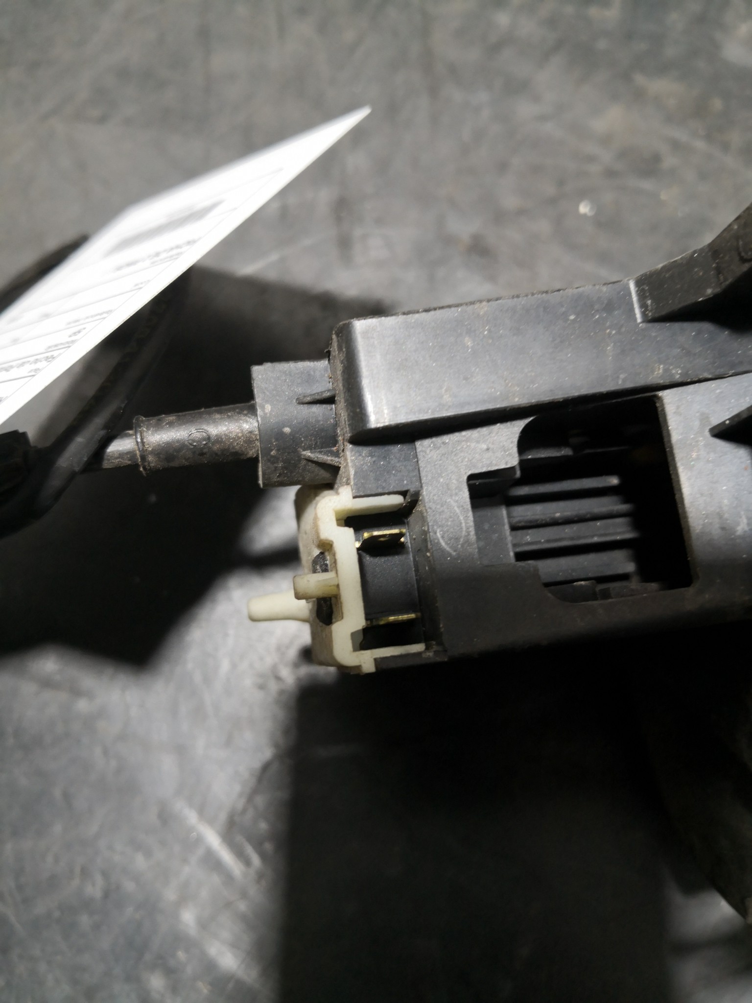 Fecho da Porta Frente Dto RENAULT CLIO II (BB_, CB_) | 98 -  Imagem-1