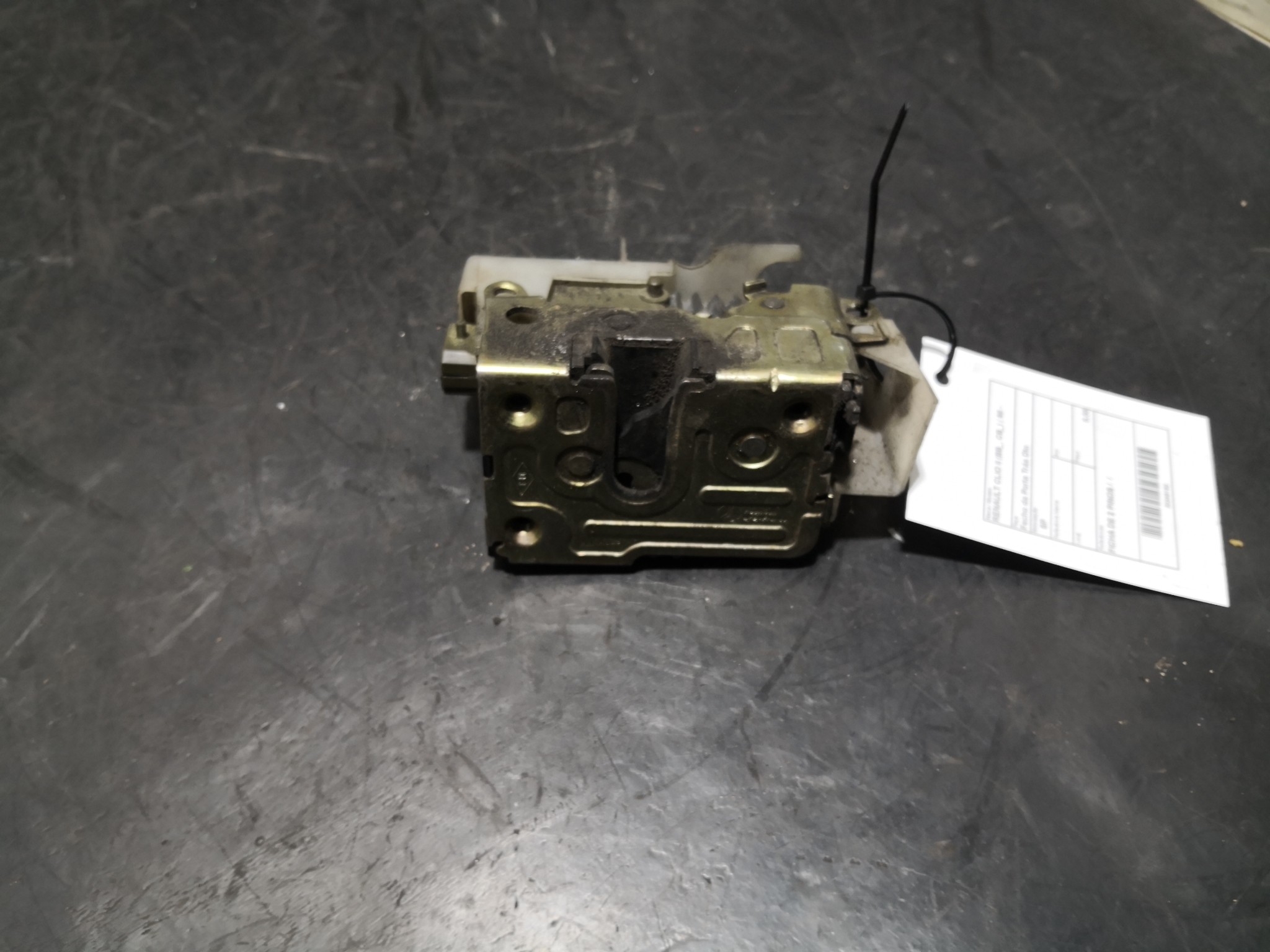 Fecho da Porta Trás Dto RENAULT CLIO II (BB_, CB_) | 98 -  Imagem-2