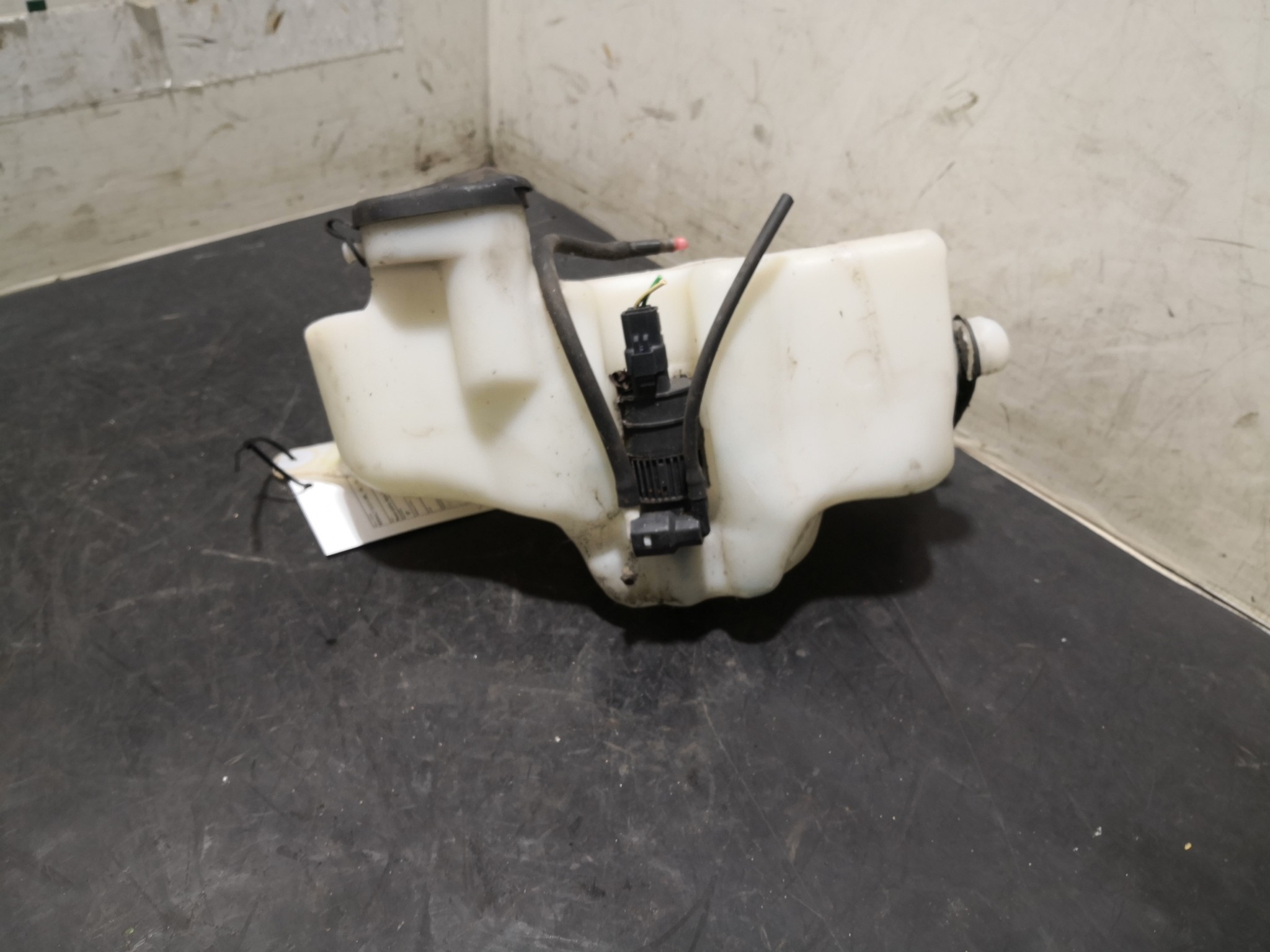 Reservatório Água Esguicho RENAULT CLIO II (BB_, CB_) | 98 -  Imagem-2