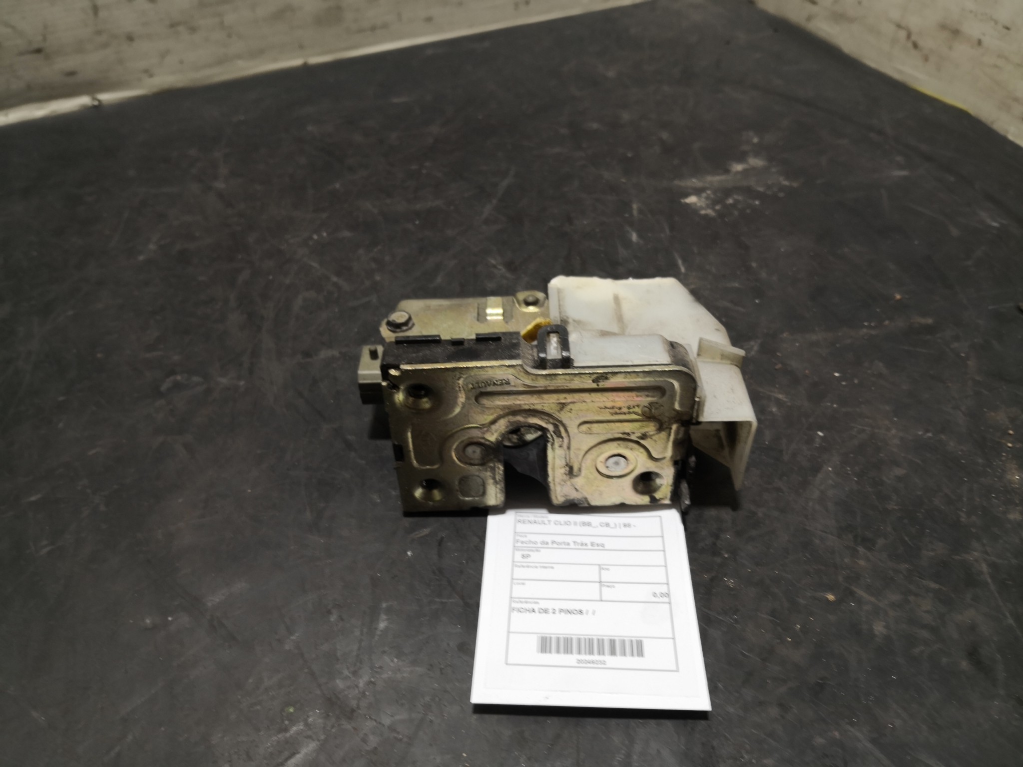 Fecho da Porta Trás Esq RENAULT CLIO II (BB_, CB_) | 98 -  Imagem-2