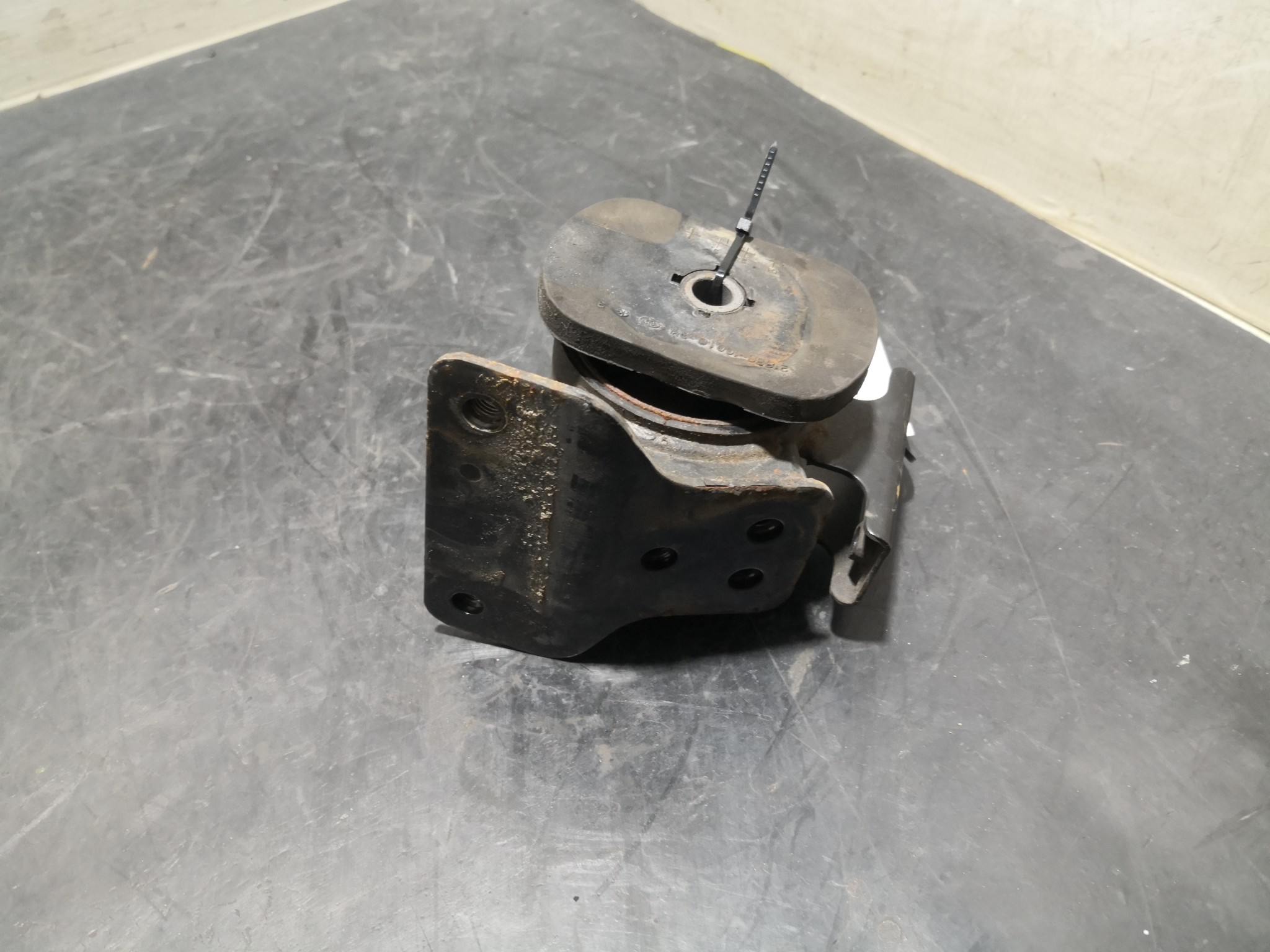 Apoio de Motor HYUNDAI GETZ (TB) | 01 - 11 Imagem-2