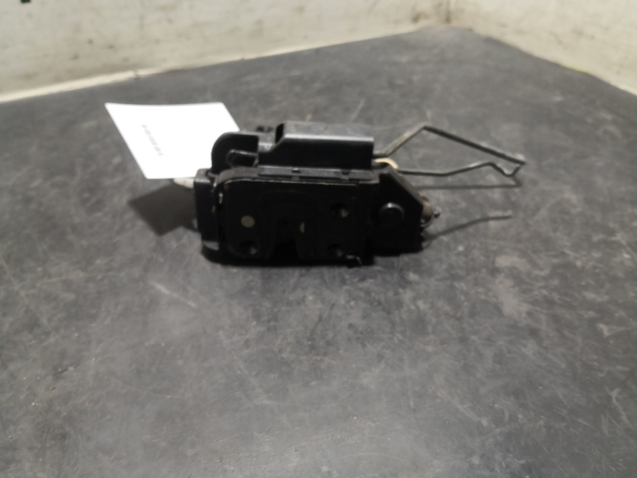 Fecho da Porta Frente Esq HYUNDAI GETZ (TB) | 01 - 11 Imagem-3