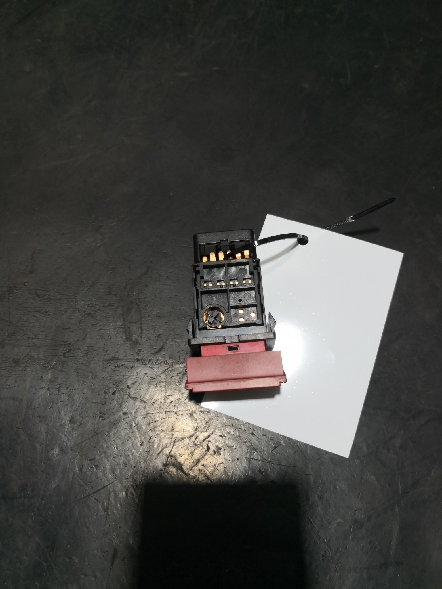 Botão 4 Piscas HYUNDAI GETZ (TB) | 01 - 11 Imagem-2