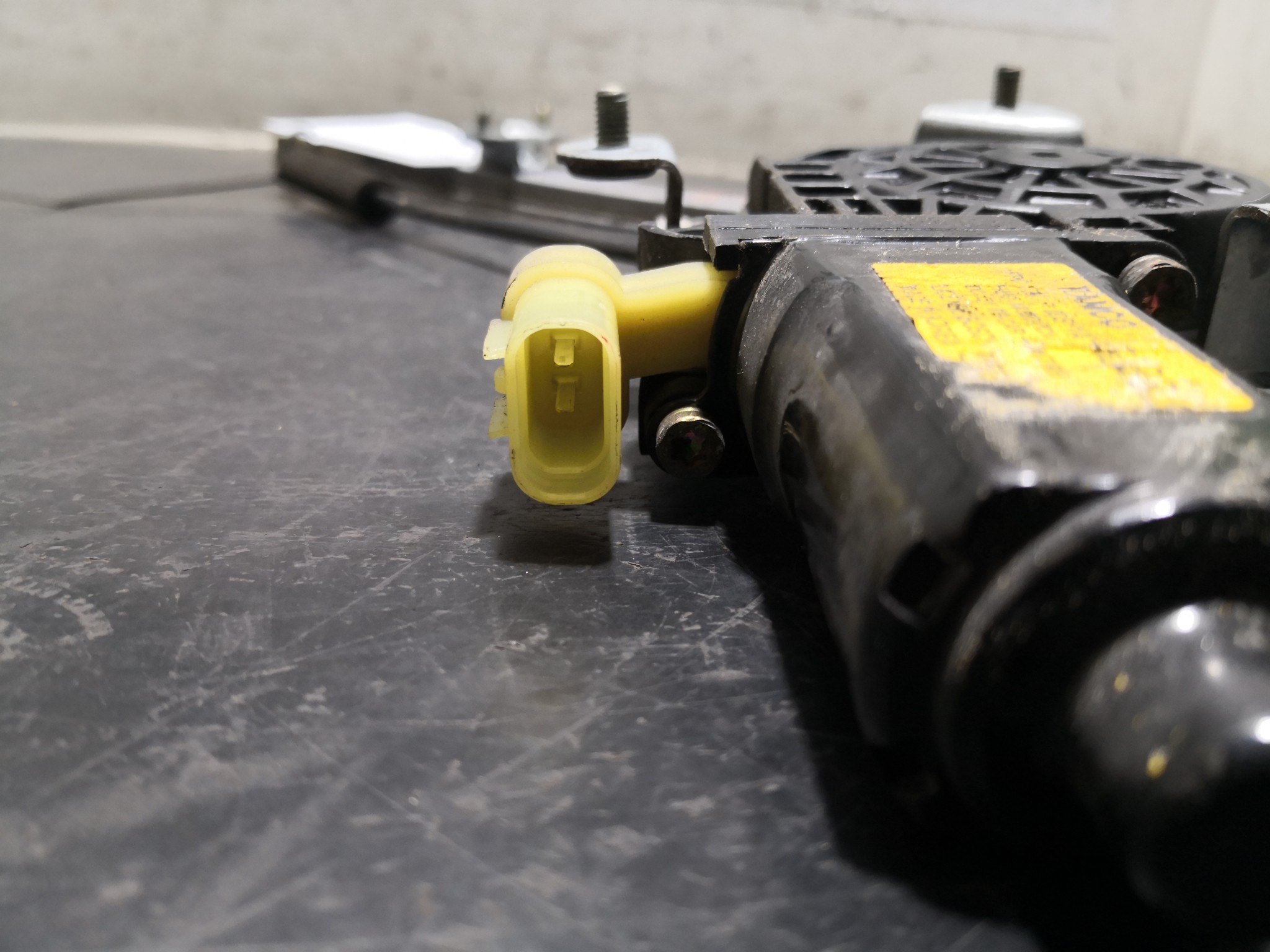 Elevador Frente Dto Electrico HYUNDAI GETZ (TB) | 01 - 11 Imagem-2