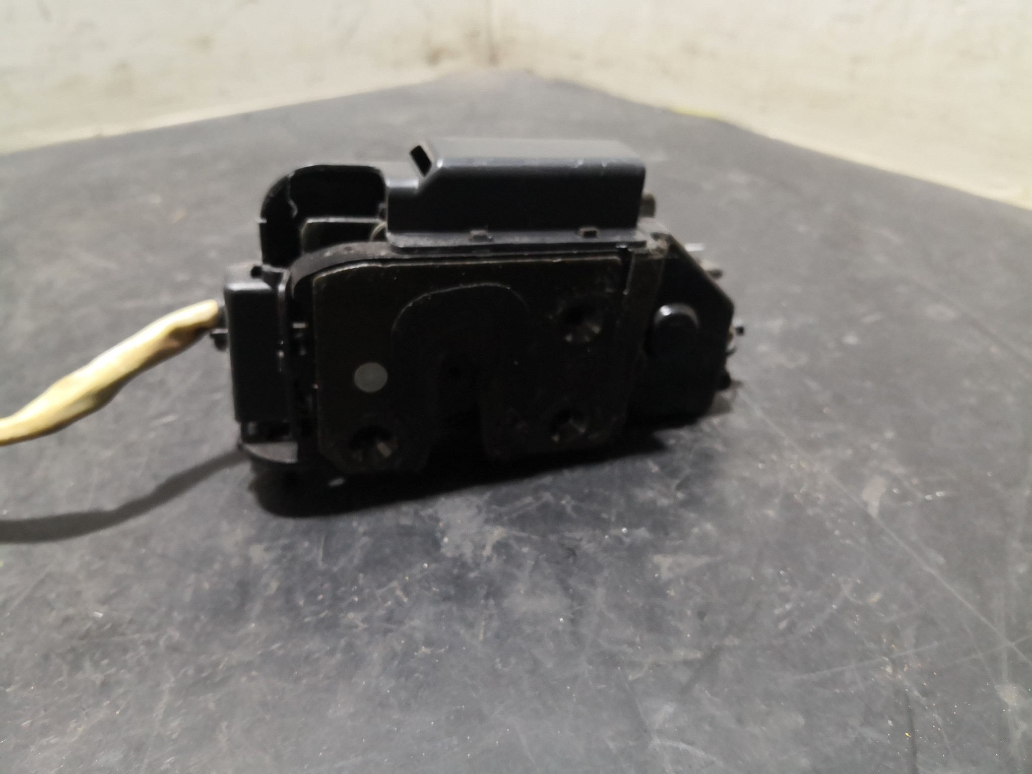 Fecho da Porta Frente Esq HYUNDAI GETZ (TB) | 01 - 11 Imagem-3