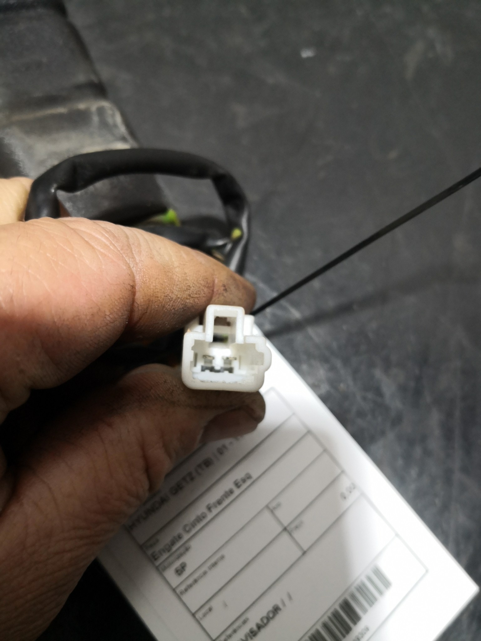 Engate Cinto Frente Esq HYUNDAI GETZ (TB) | 01 - 11 Imagem-1