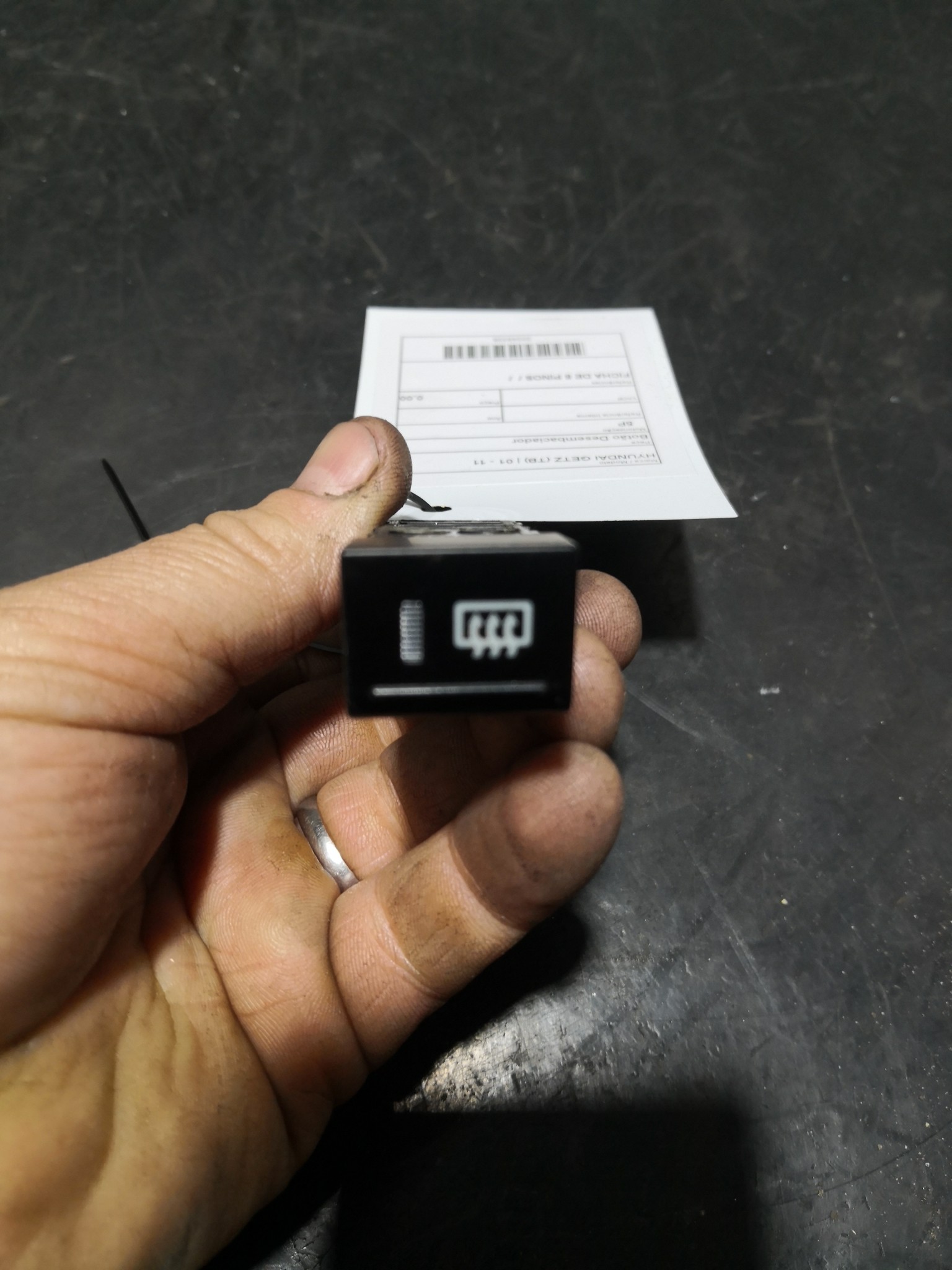 Botão Desembaciador HYUNDAI GETZ (TB) | 01 - 11 Imagem-2