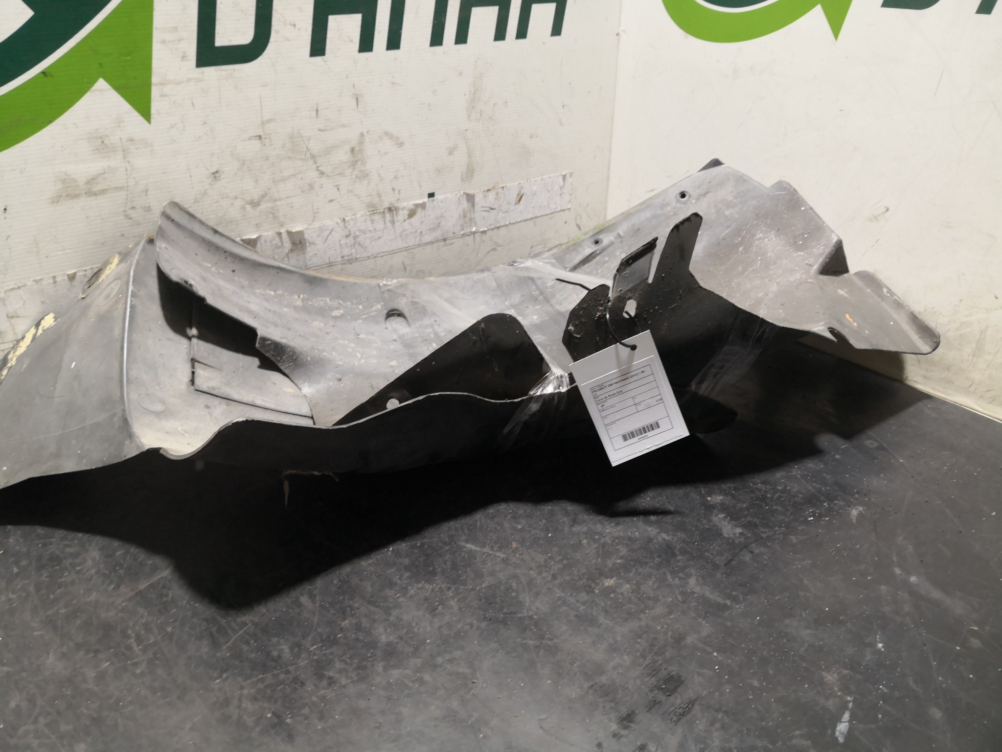 Cave de Roda Esq PEUGEOT 206 Hatchback (2A/C) | 98 - 12 Imagem-1